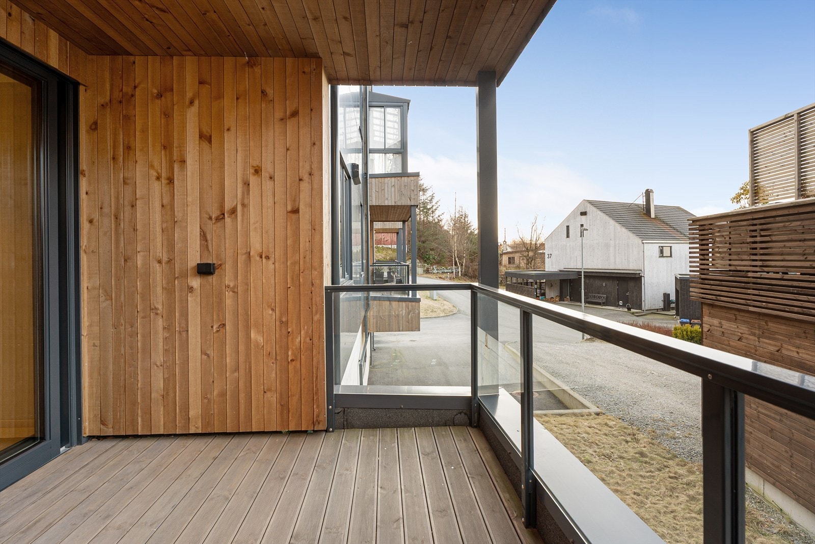 Utsyn fra balkongen. Galleribilde