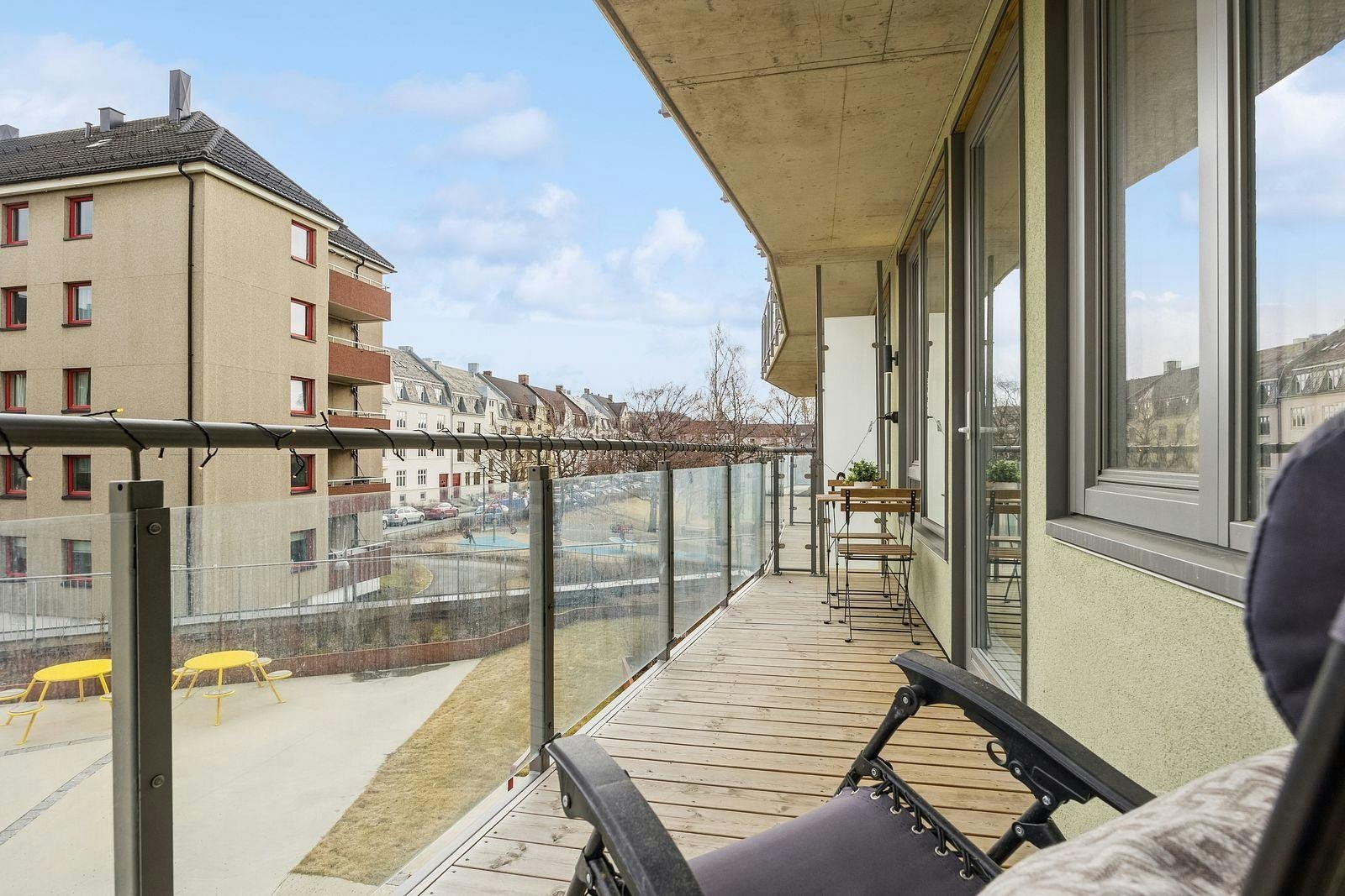 Gode solforhold fra balkong. Galleribilde