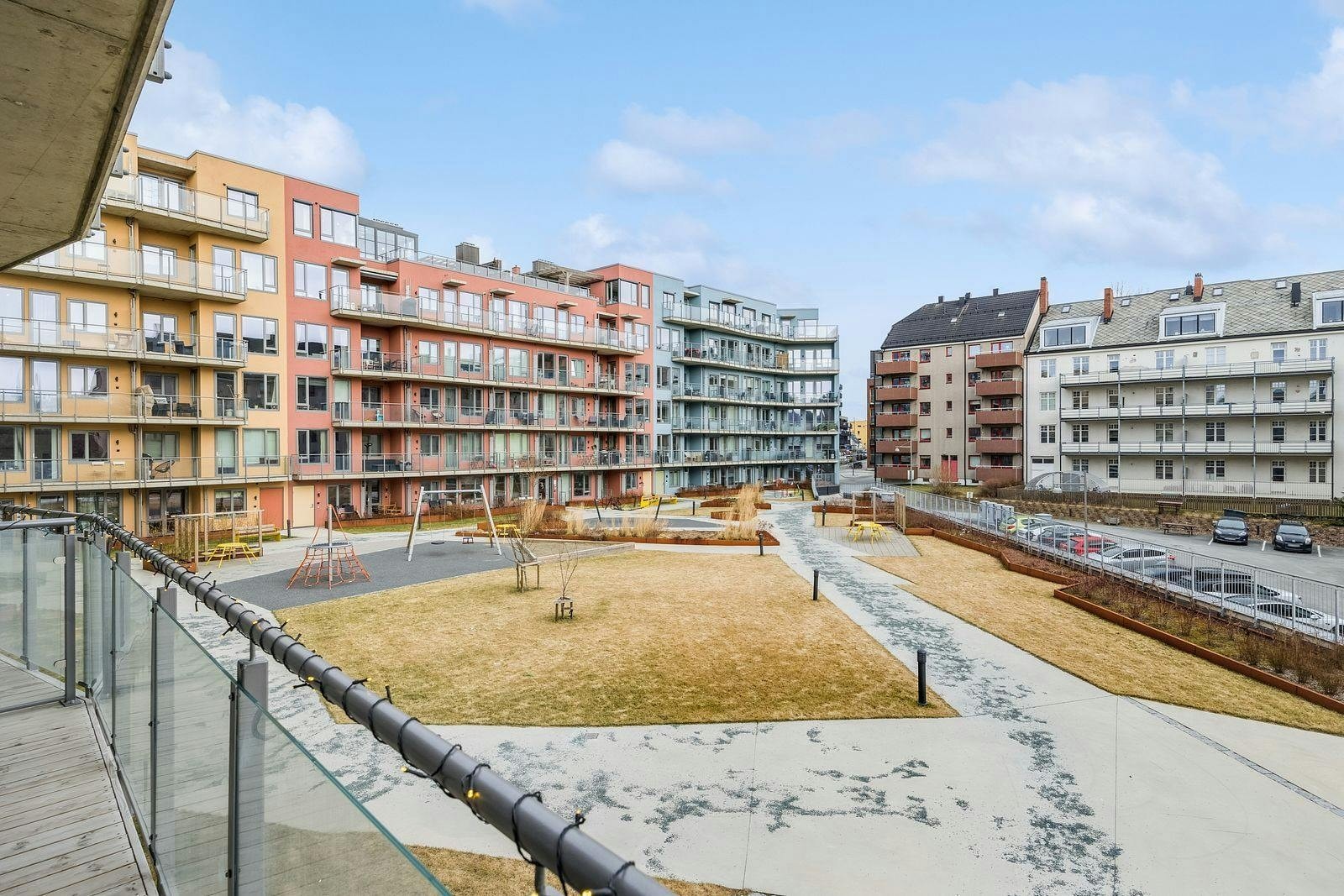 Sameiets bakgård Galleribilde