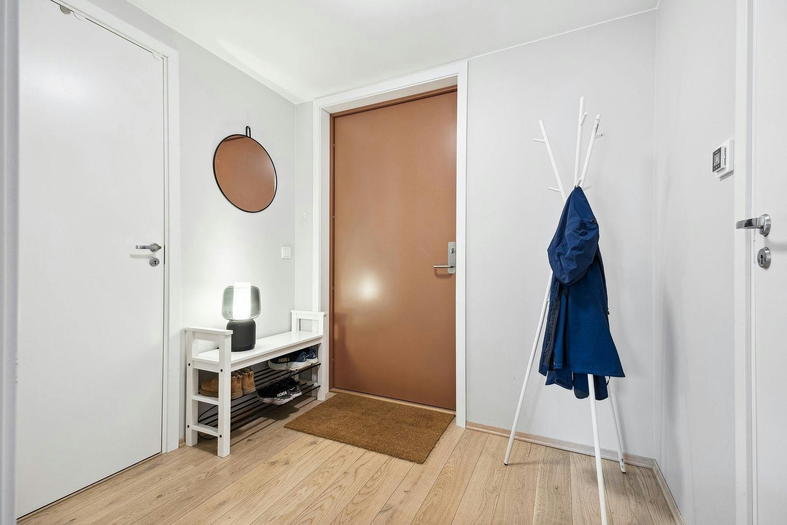 Lys og pen entré Galleribilde