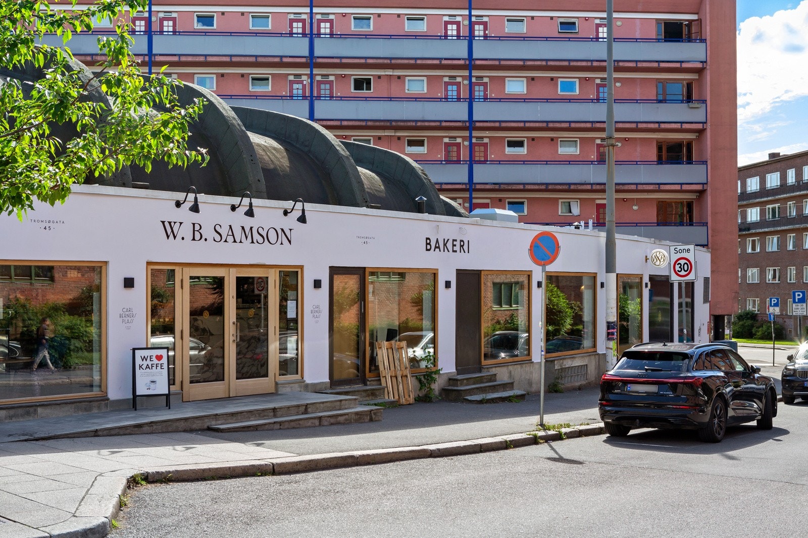 Carl Berners WB Samson Galleribilde