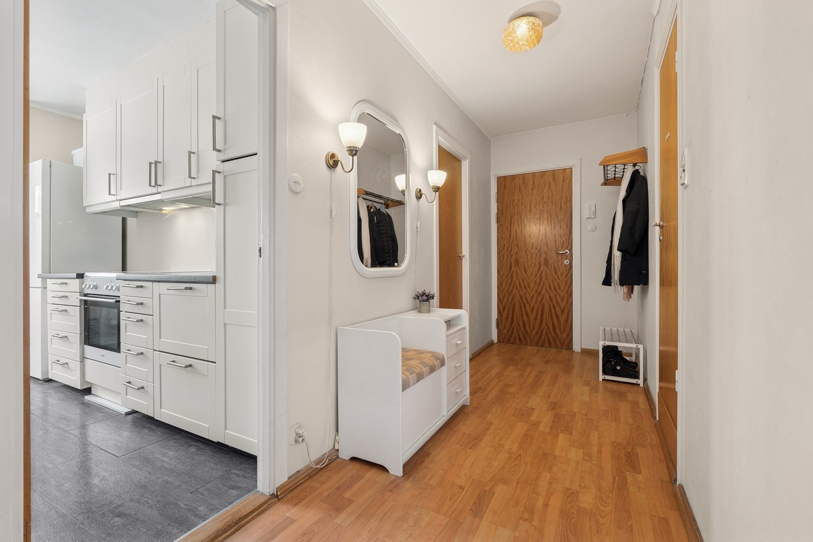 Gang/entré med porttelefon Galleribilde