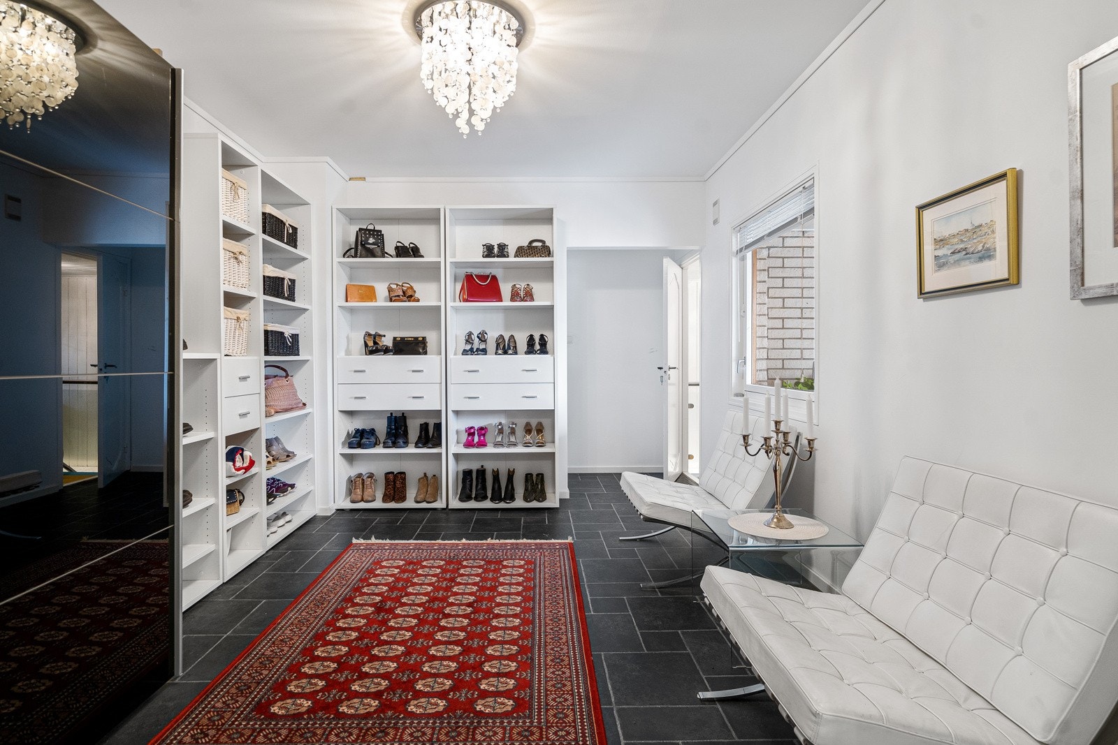 Stor og åpen hall Galleribilde