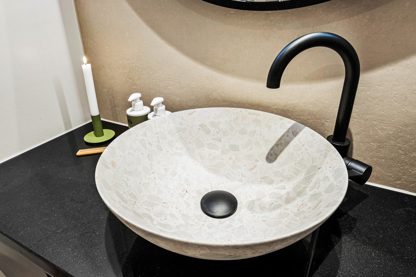 Detalje fra bad Galleribilde