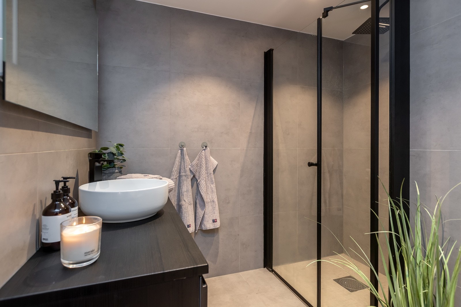 Delikat & tøft bad/WC Galleribilde