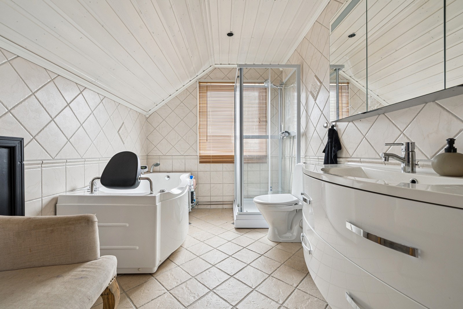 Badet i 2. etasje Galleribilde