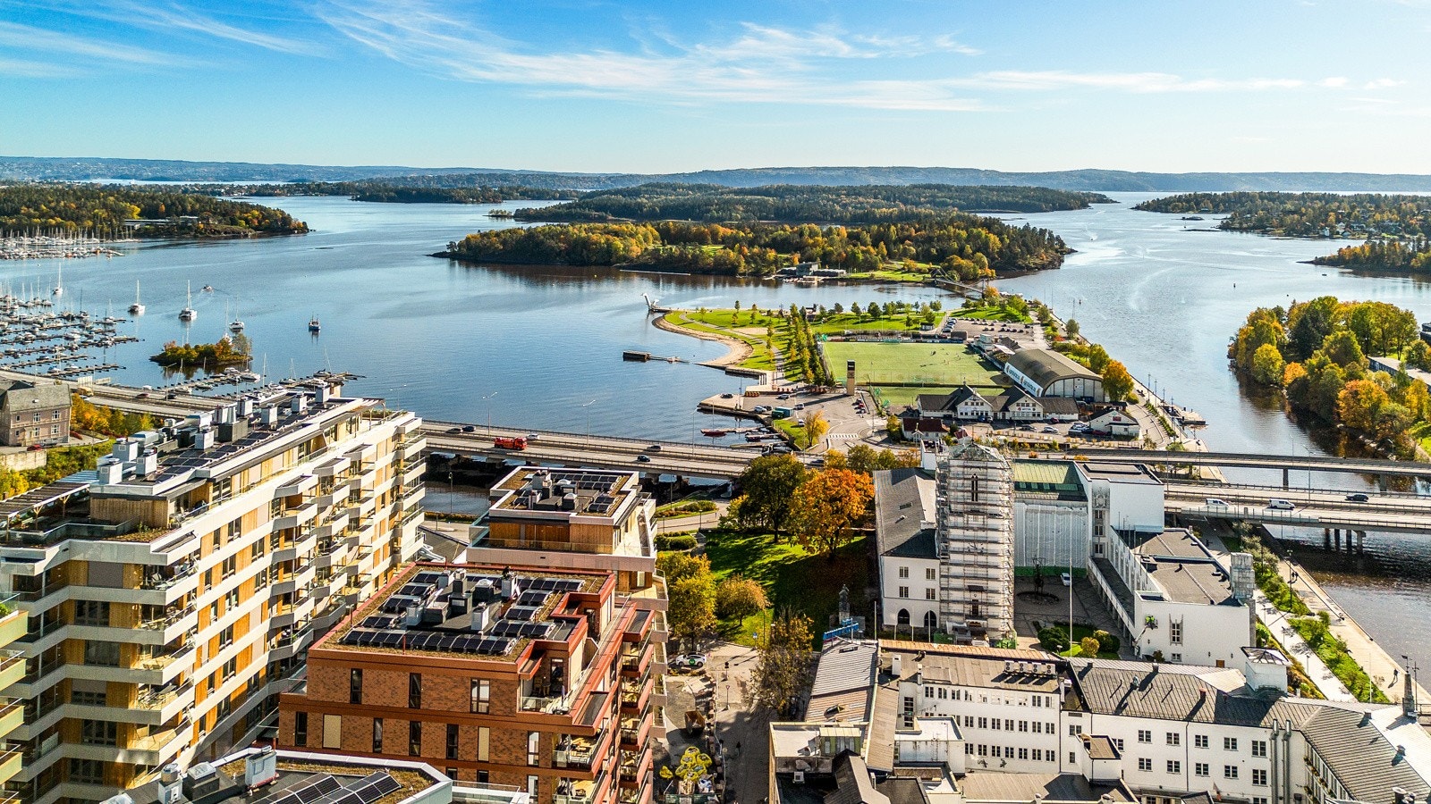 I Helgerudkvartalet bor du midt i hjertet av Sandvika, med elvepromenaden, Sandvika Storsenter og byens mangfoldige tilbud like utenfor døren Galleribilde