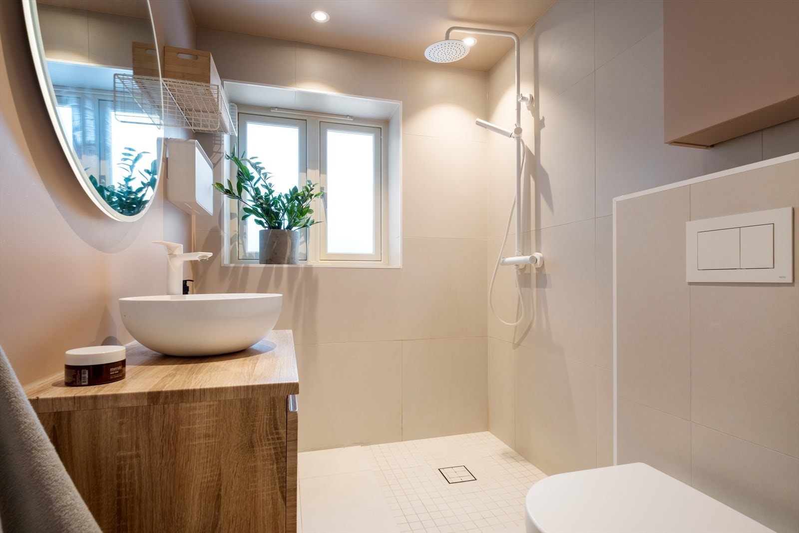 Badet er nyoppusset i 2023. Bildene er tatt av Lars Fredrik Nilssen fra rullendefotograf.no Galleribilde