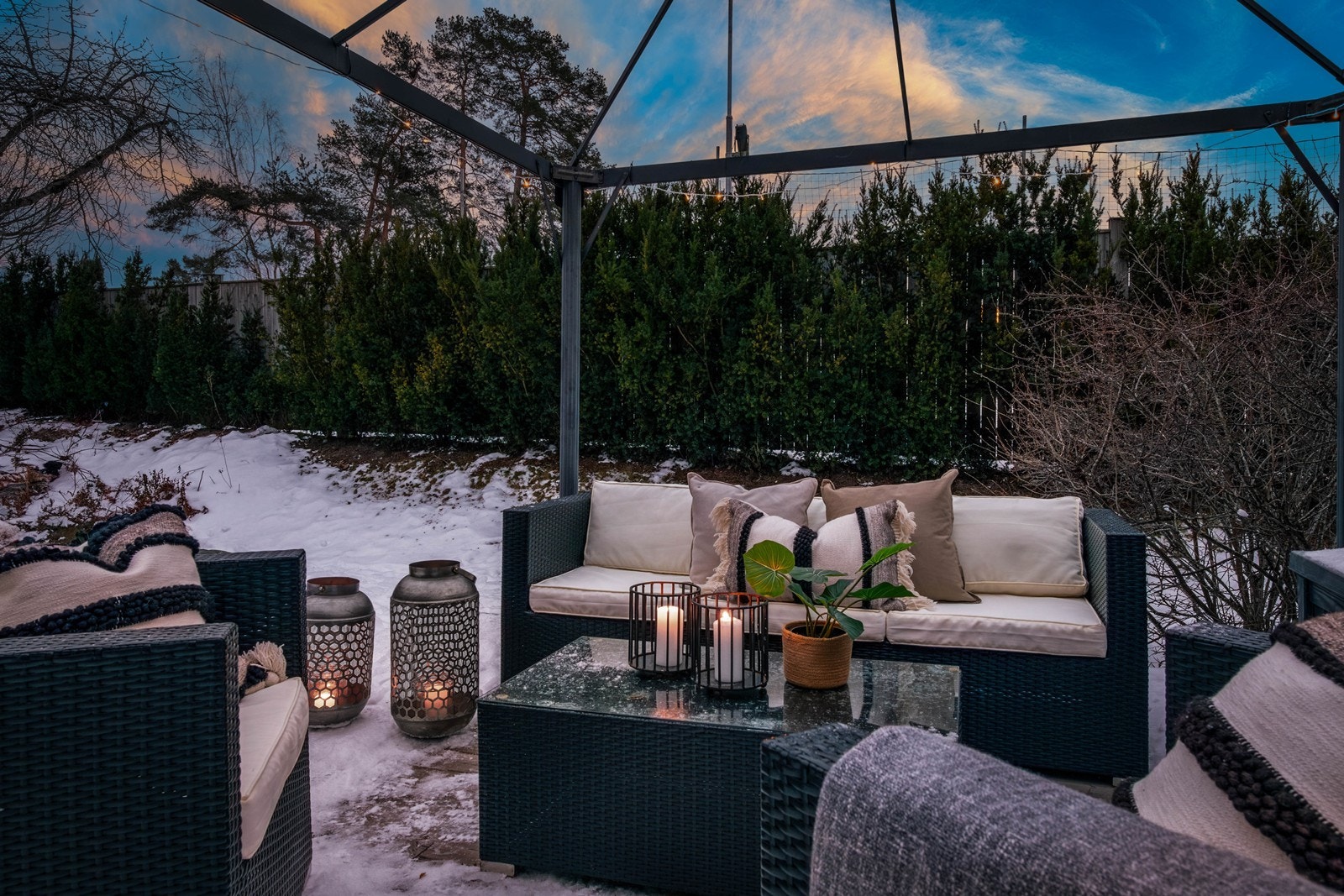 God plass til grill, spisebord, loungemøbler og mye mer Galleribilde