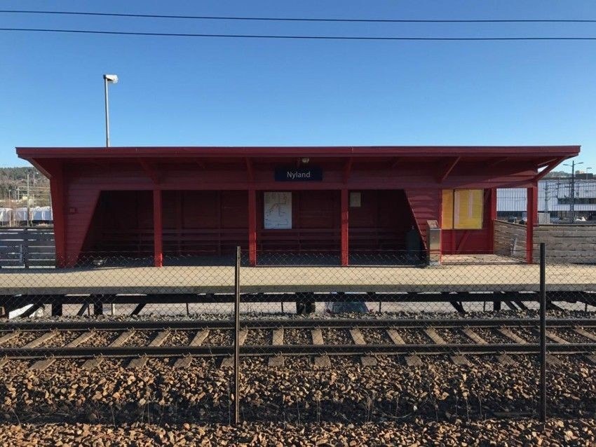Togstasjon på Nyland. Galleribilde
