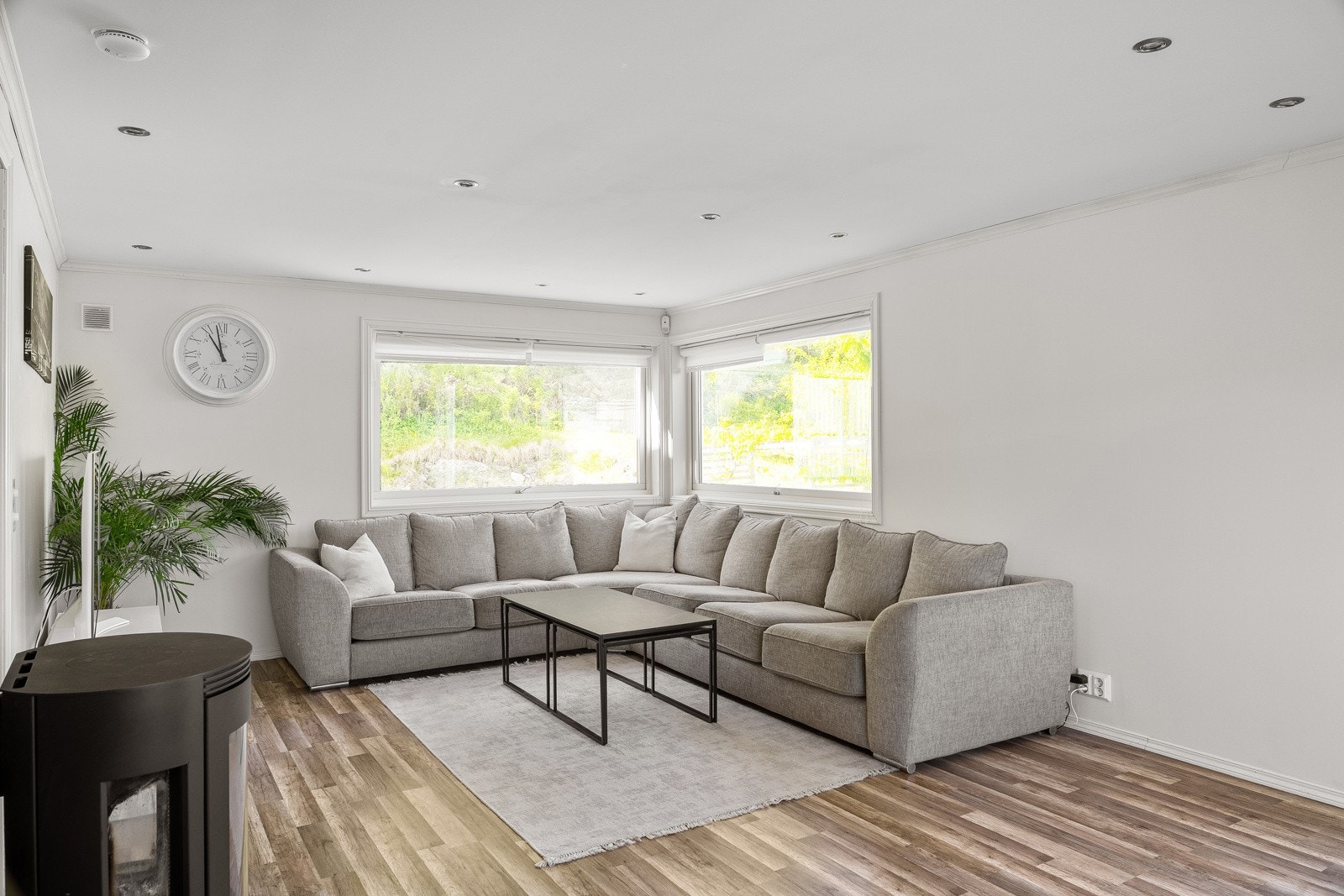 Her kan du enkelt skape flere soner, som en hyggelig sofakrok og et spiseområde. Galleribilde