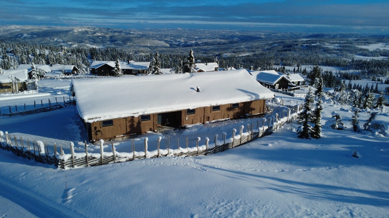 Dronebilde tatt av selger 13.02.2026 Galleribilde