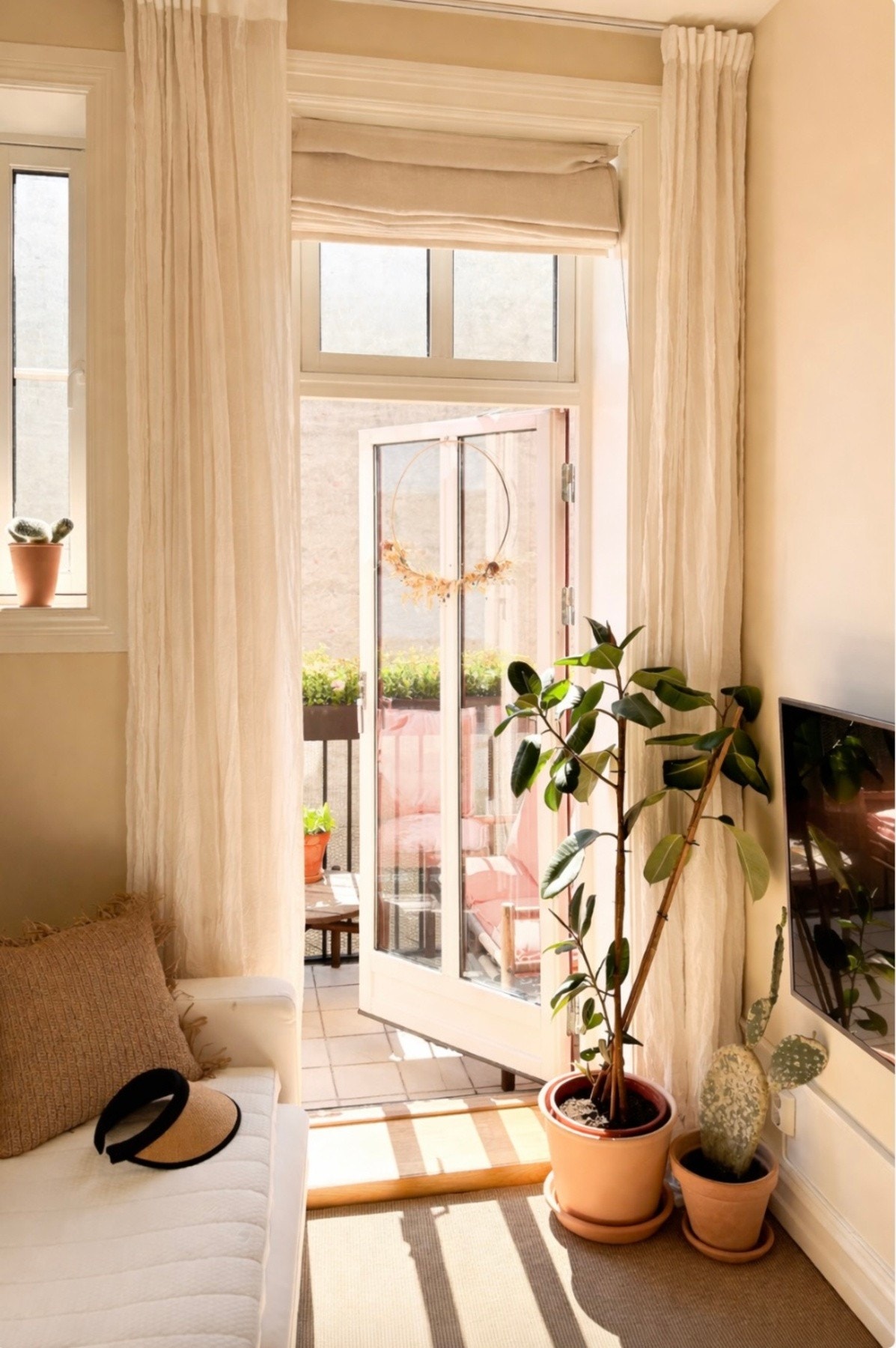 Fra soverommet er det adkomst til flott sørvestvendt balkong. Galleribilde