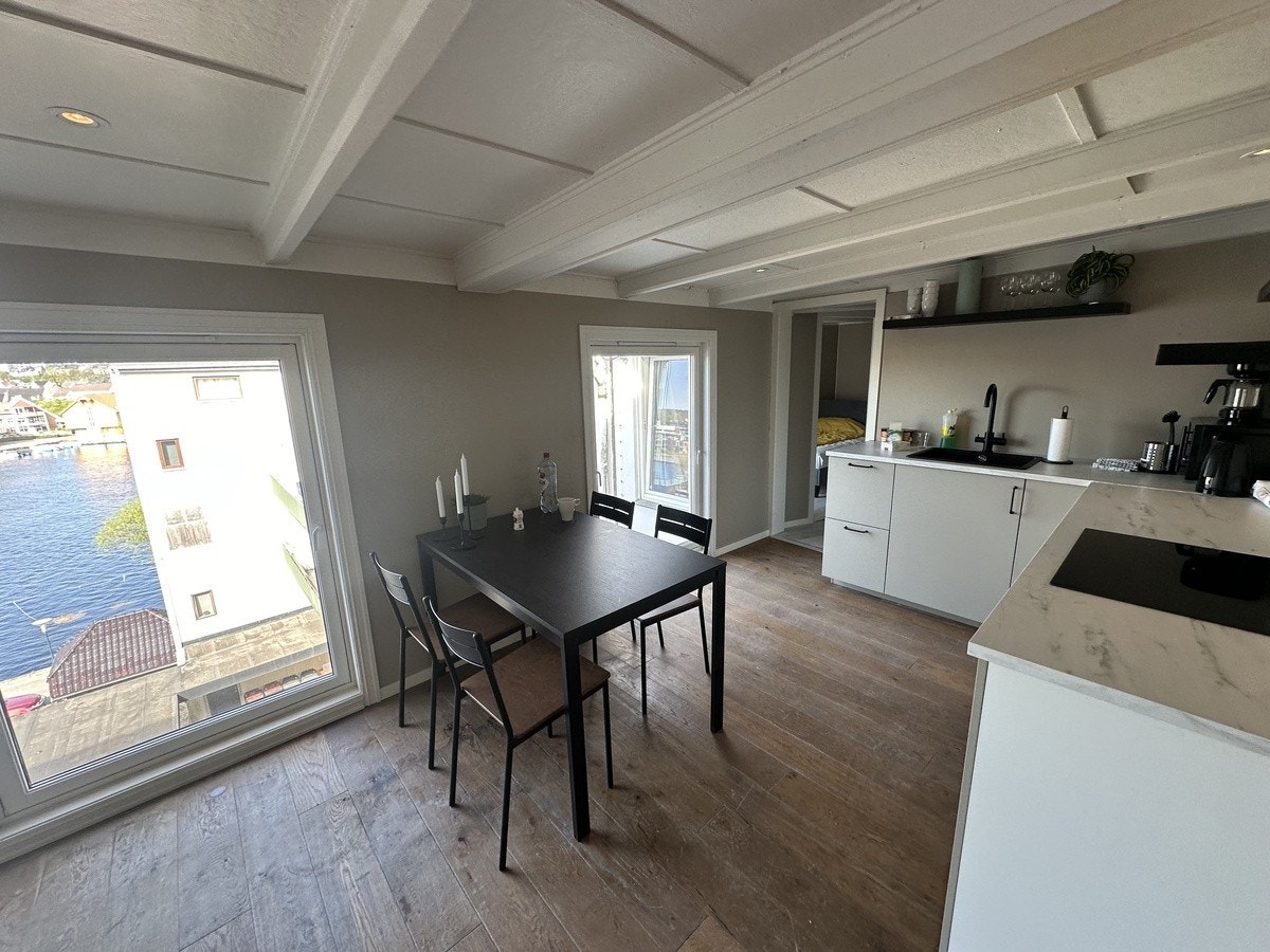 Stue/Kjøkken Galleribilde