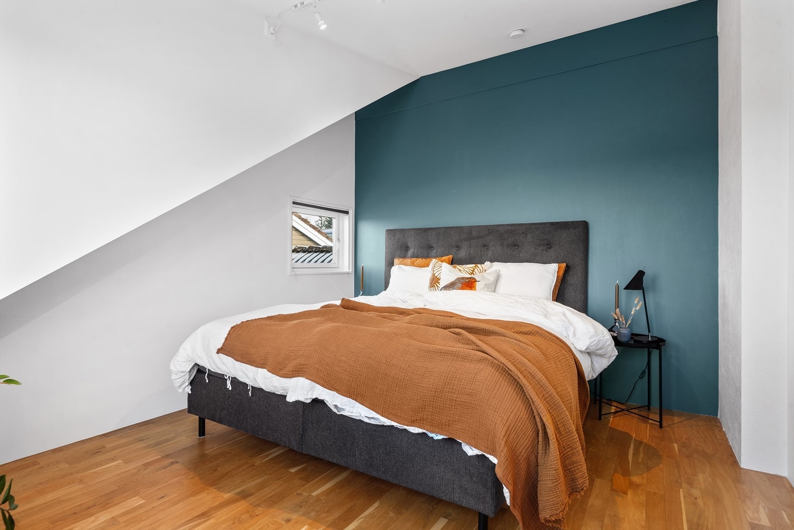 Her er det plass til garderobeløsning. Galleribilde