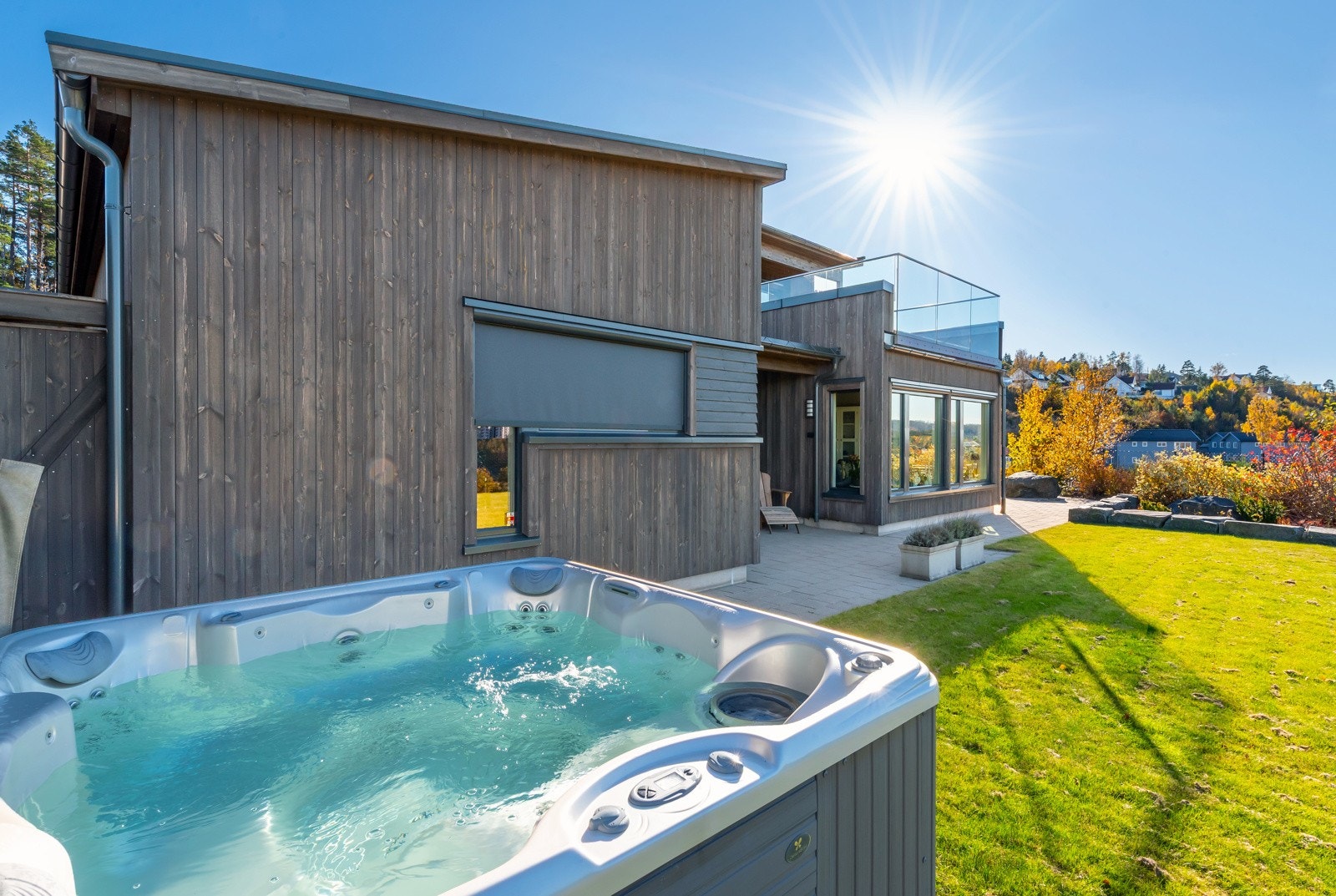 Et avslappende bad i jacuzzi etter en lang dag er aldri å forakte. Galleribilde