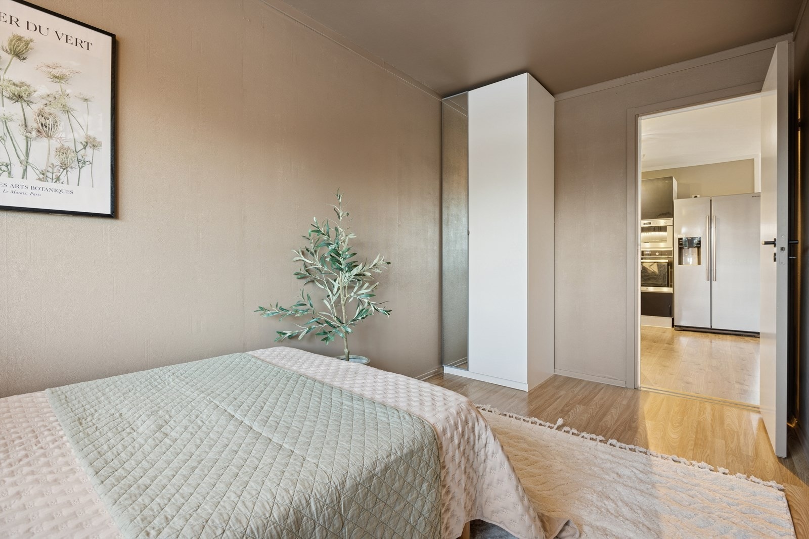 Fin størrelse på rommet, malt i fin farge Galleribilde