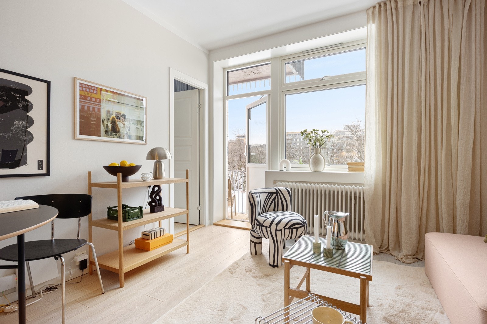 Vinduer og balkongdør ble byttet i 2025 i regi av borettslaget. Galleribilde