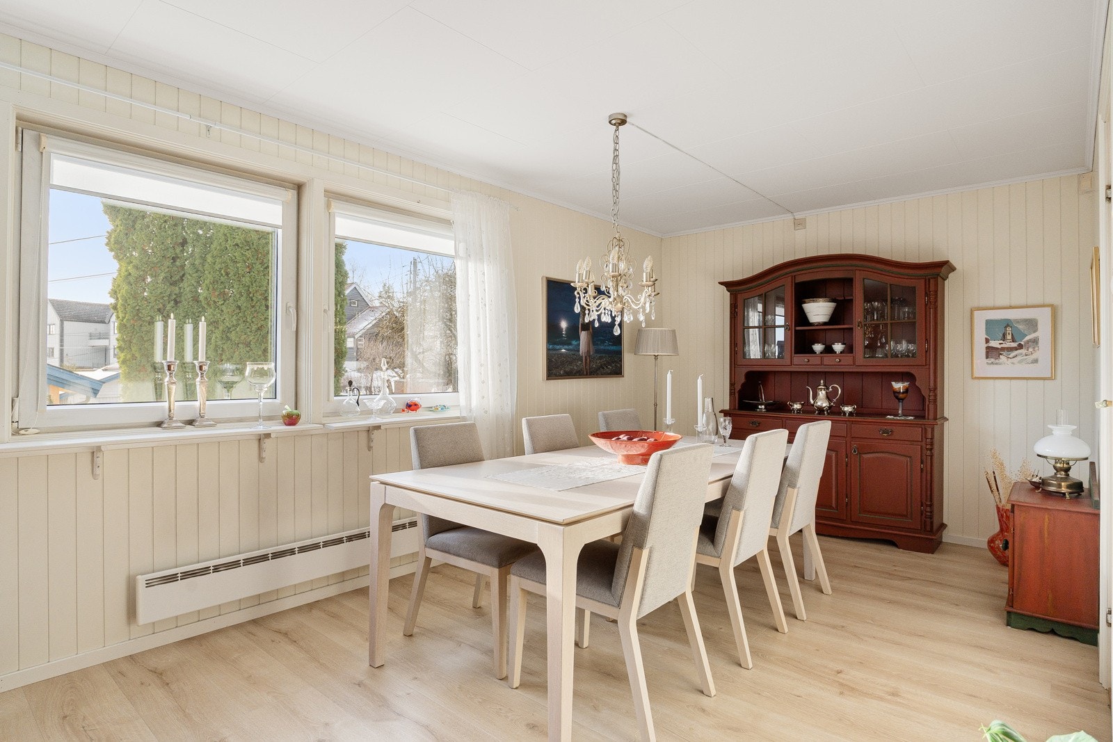 Spisesone. Galleribilde