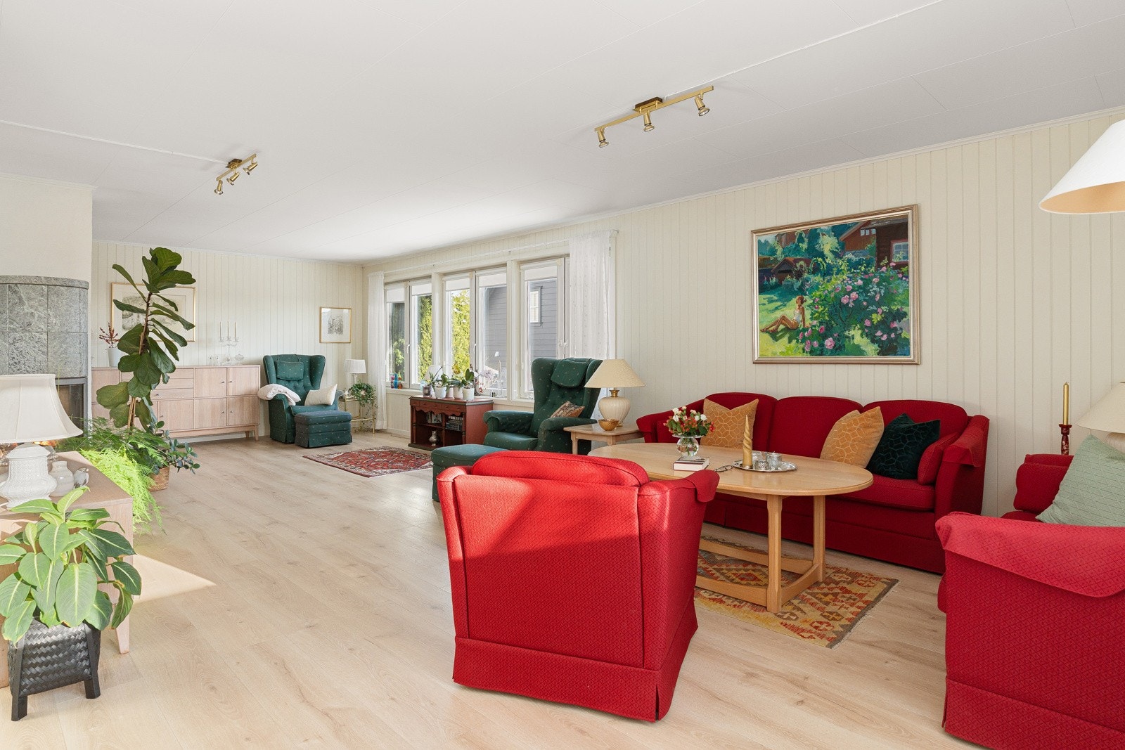 Her dekker en enkelt opp til hele familien, venner og bekjente. Galleribilde