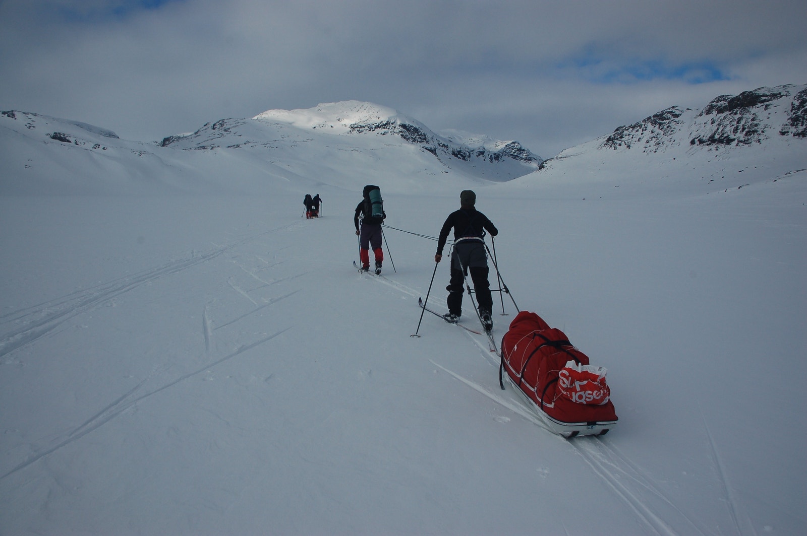 Gode muligheter for turer i fjellet, både vinter og sommer Galleribilde