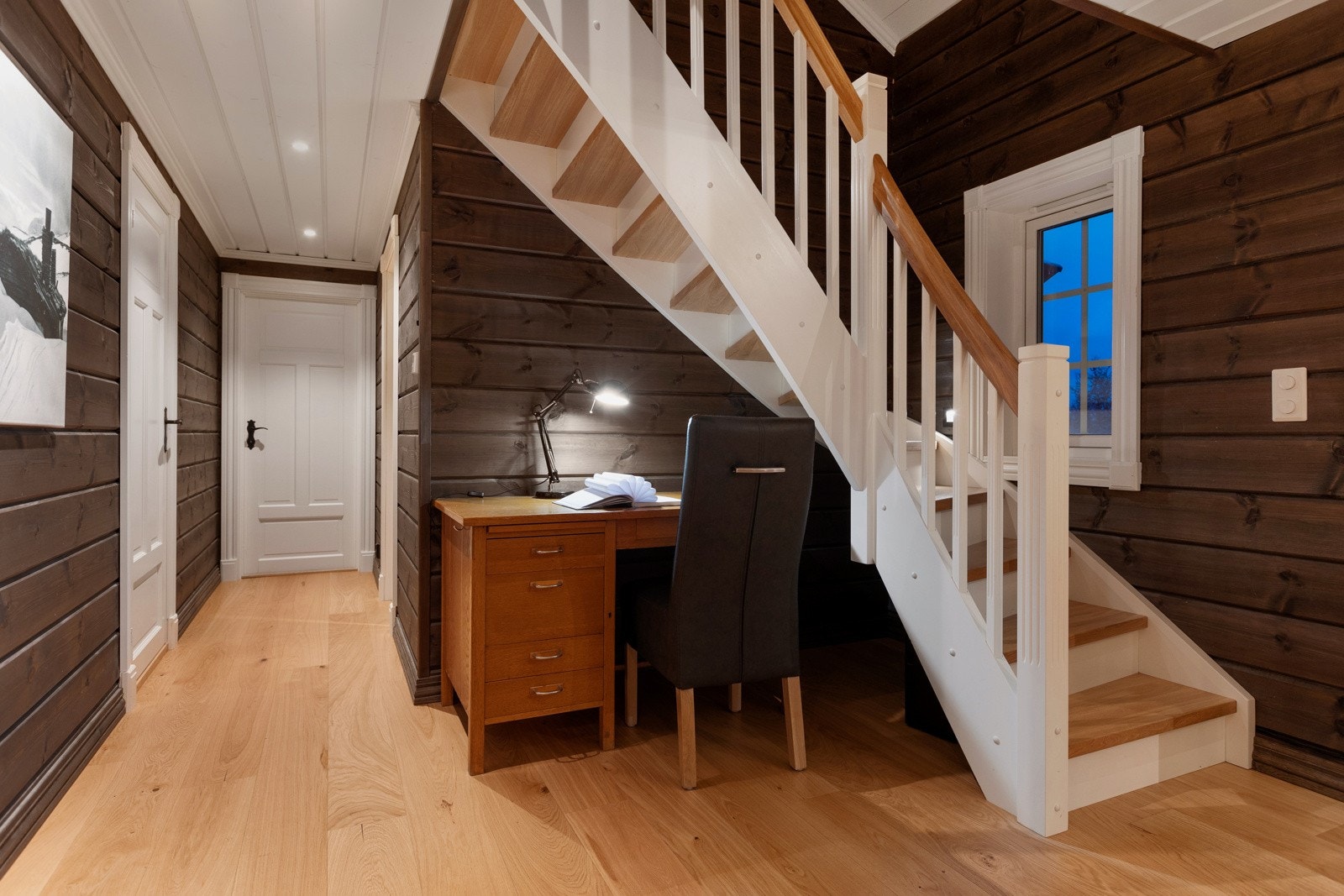 Trapp opp til hems på 73 kvm i gulvareal. Galleribilde