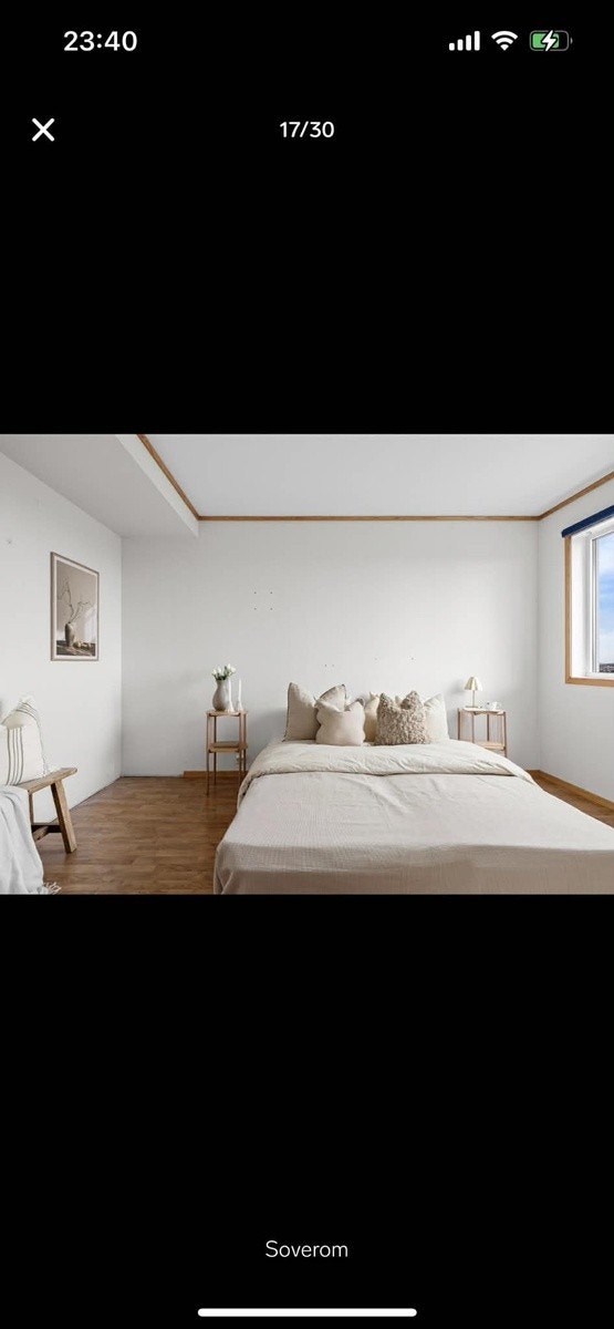 Stor, god dobbeltseng Galleribilde