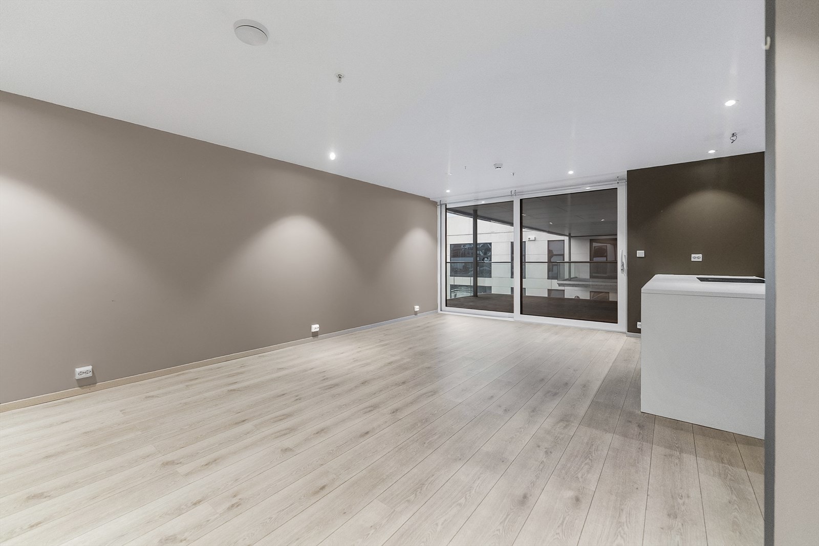 Del av stue mot terrassen Galleribilde