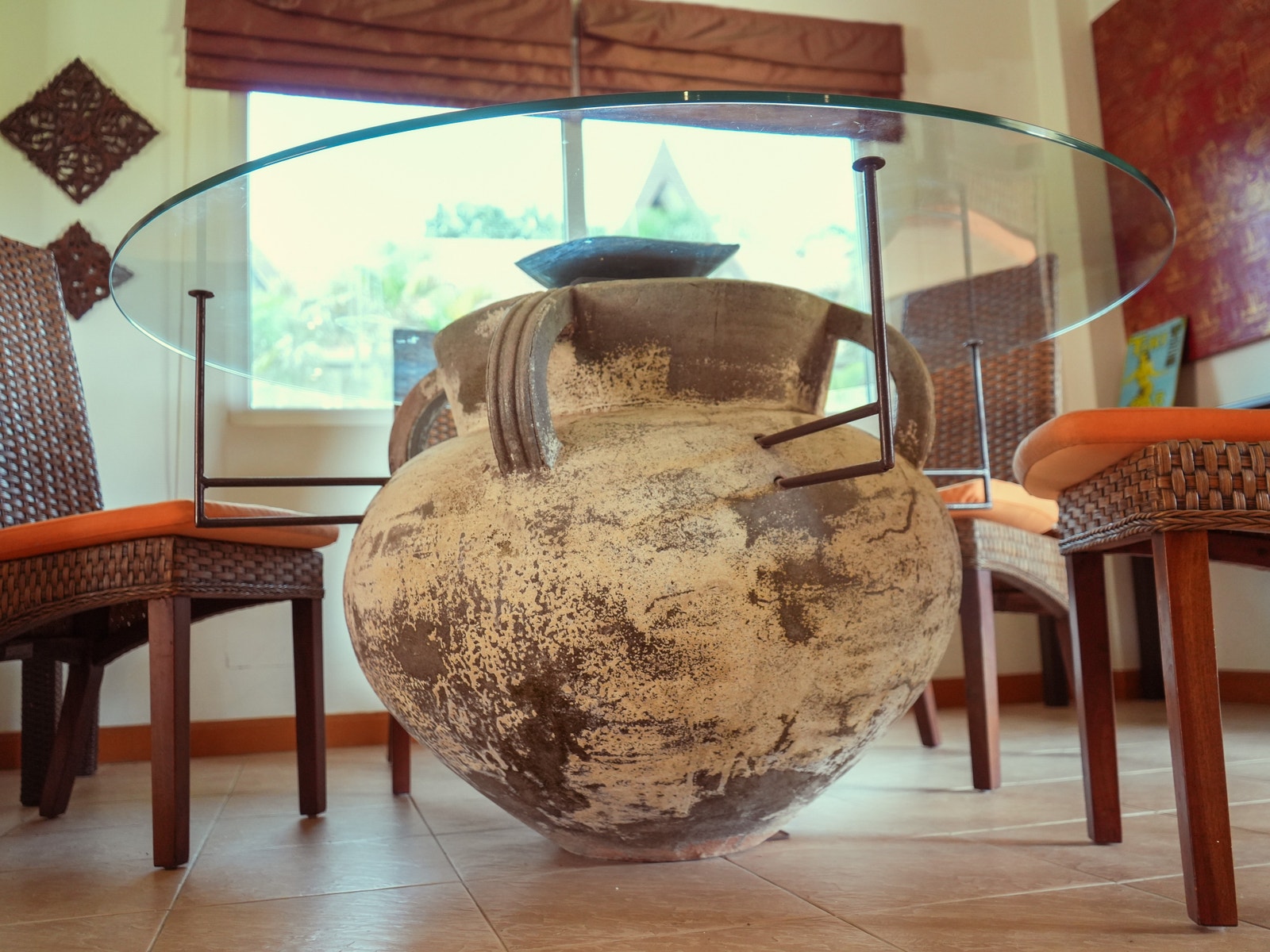 Spisestue med meget flott spisebord Galleribilde