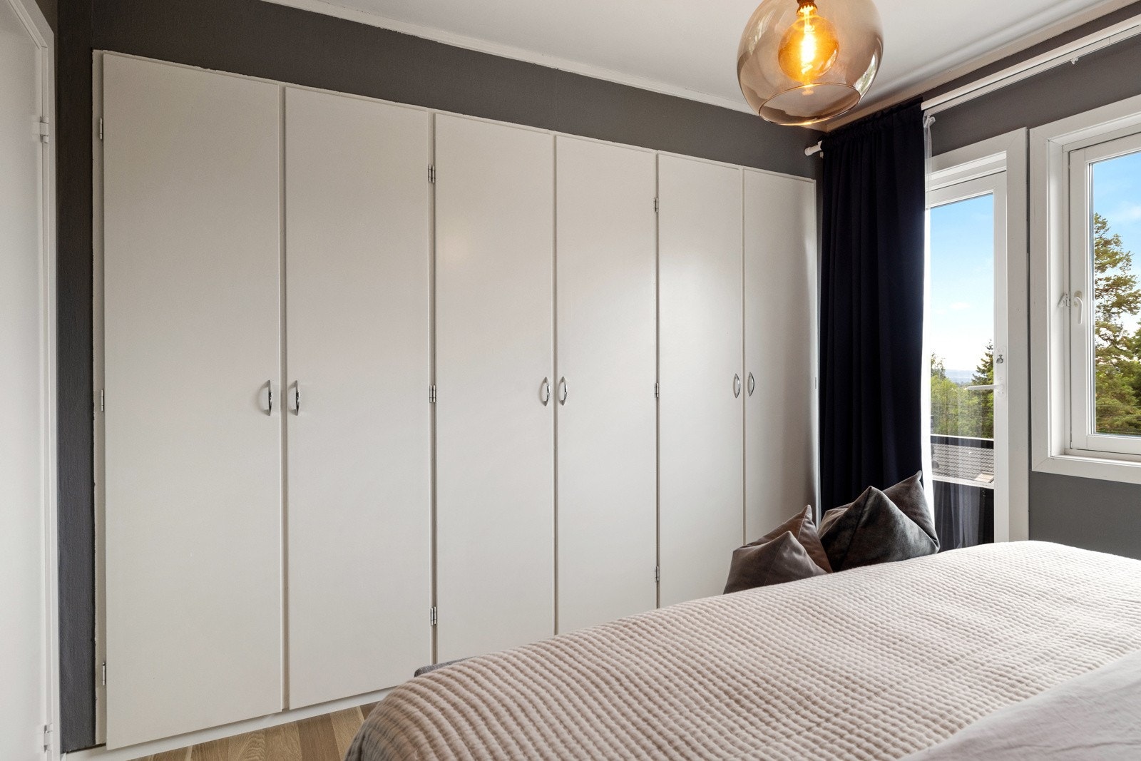 Herfra har du direkte adkomst til balkongen Galleribilde