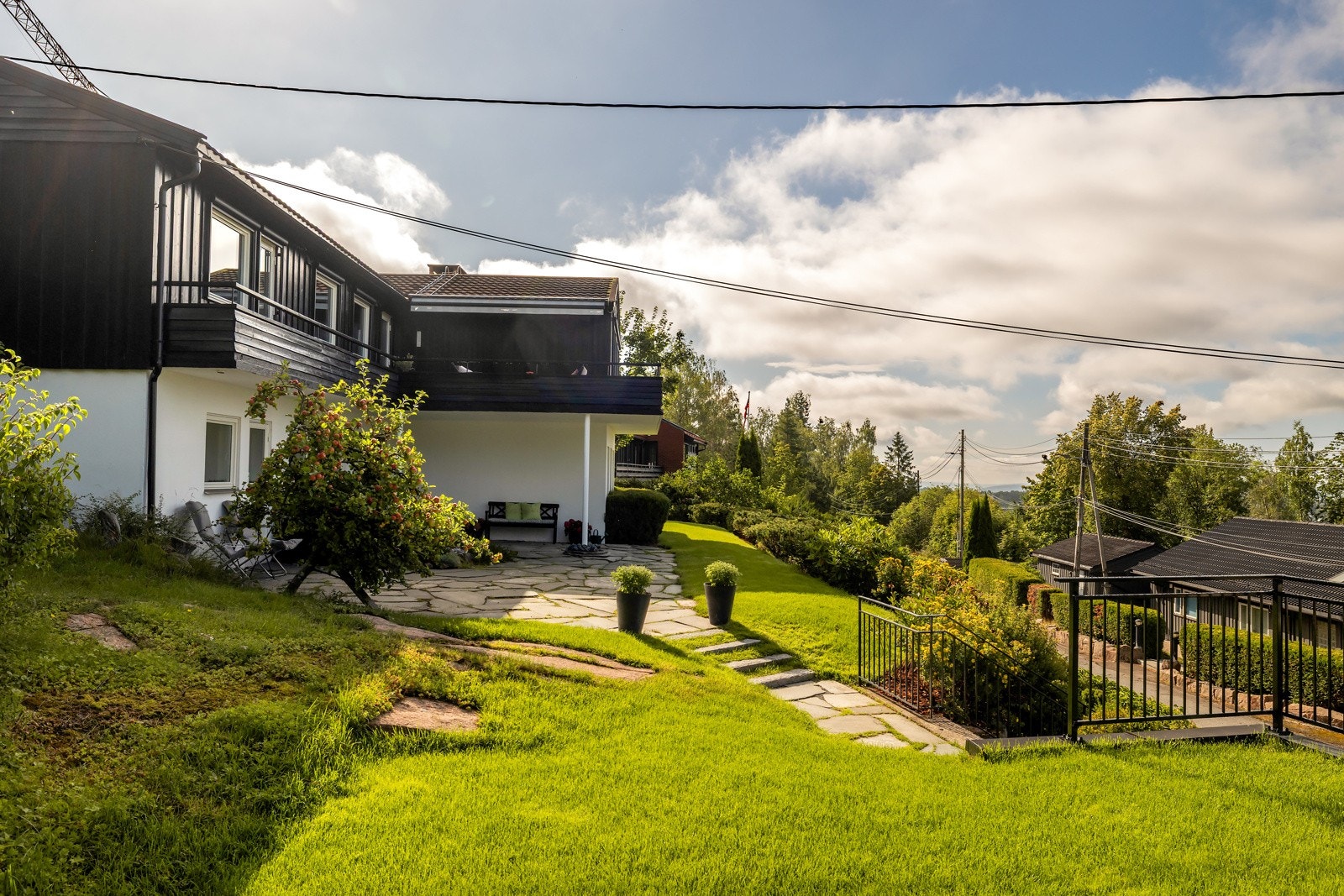 Huset går over to plan og har fine soner Galleribilde