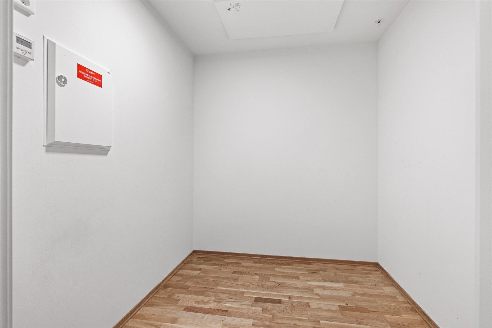 Innvendig bod på ca. 4 kvm, i tillegg disponerer leiligheten en kjellerbod Galleribilde