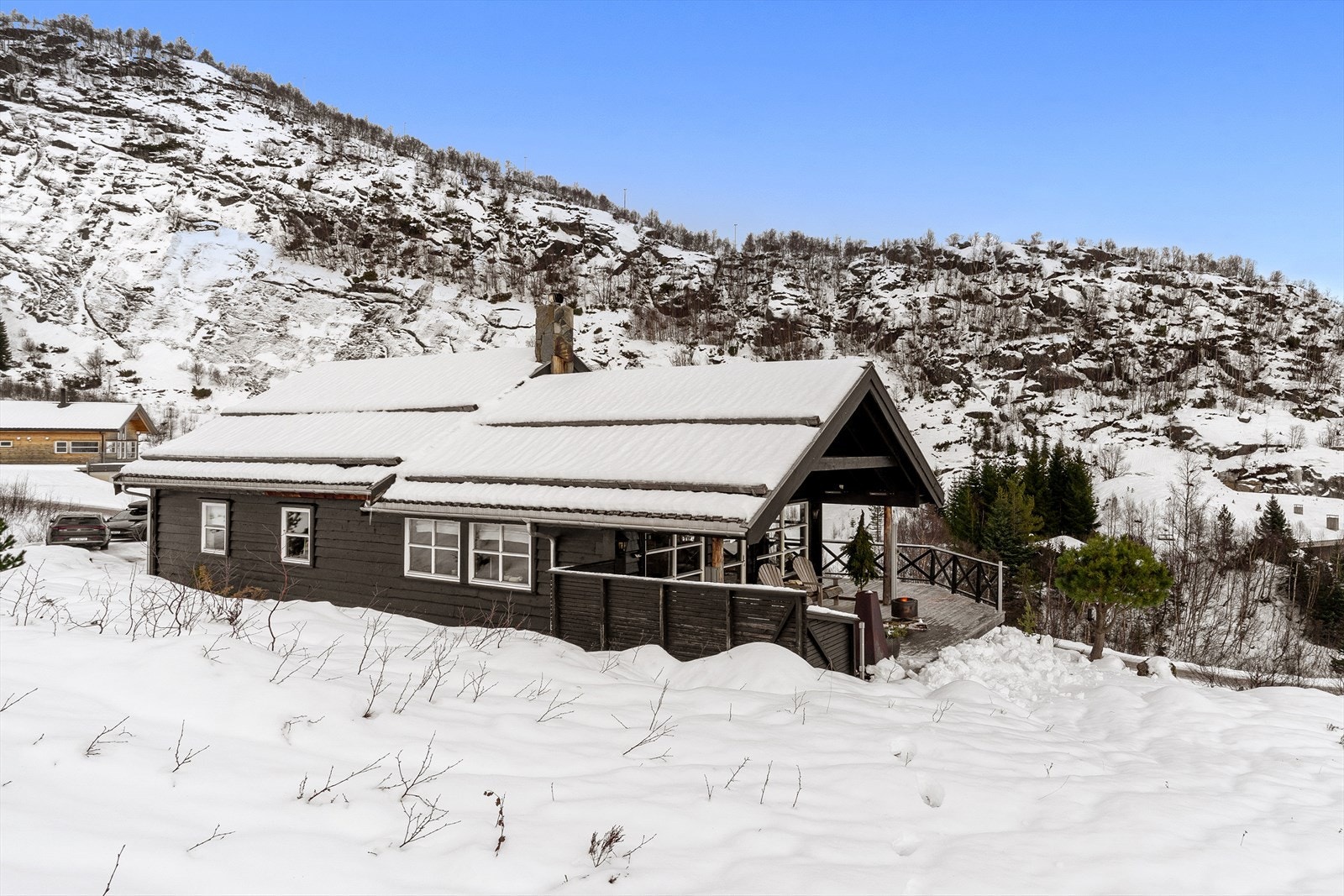 En svært flott plassert hytte med luftige omgivelser og umiddelbar tilgang til de du ønsker av Sirdal. Galleribilde