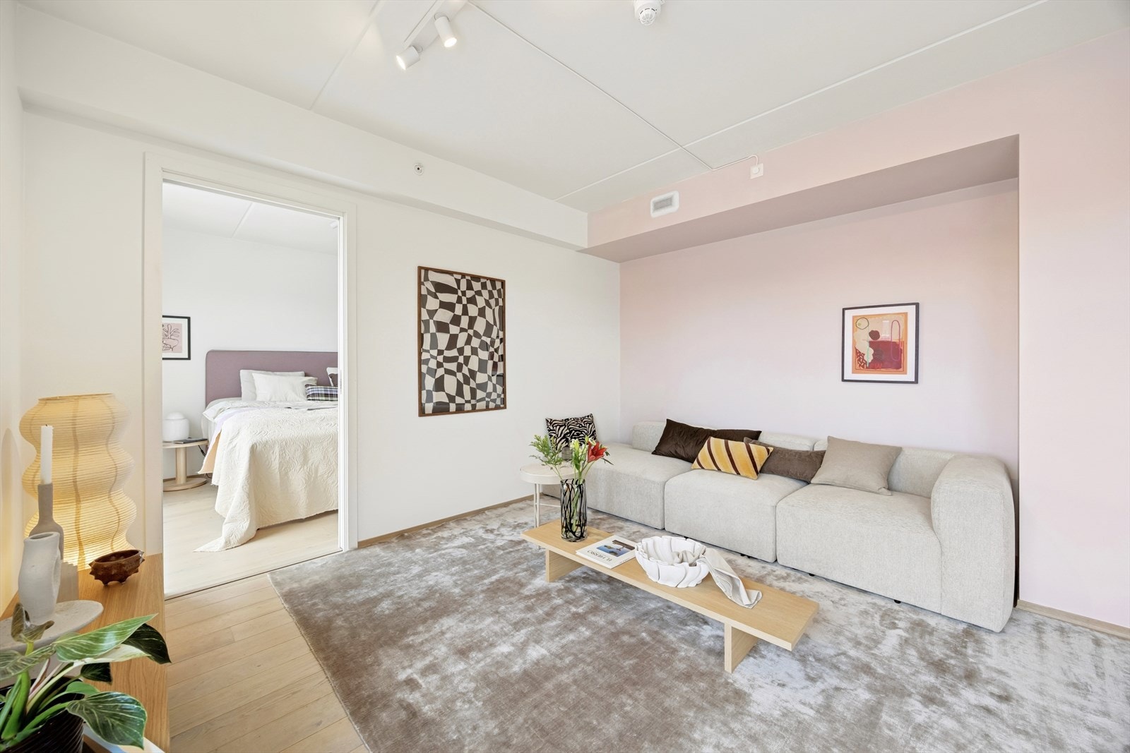 Fra stue mot soverom. Galleribilde