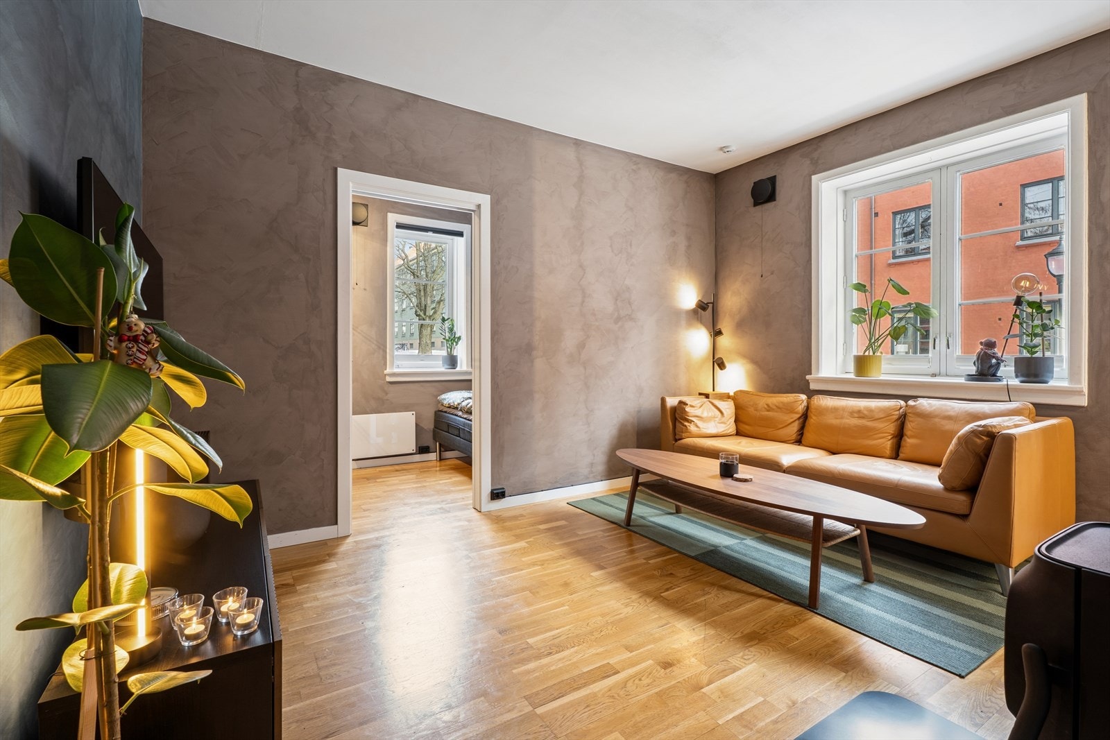 Marveux og Austad har gleden av å presentere Pontoppidans gate 13C Galleribilde