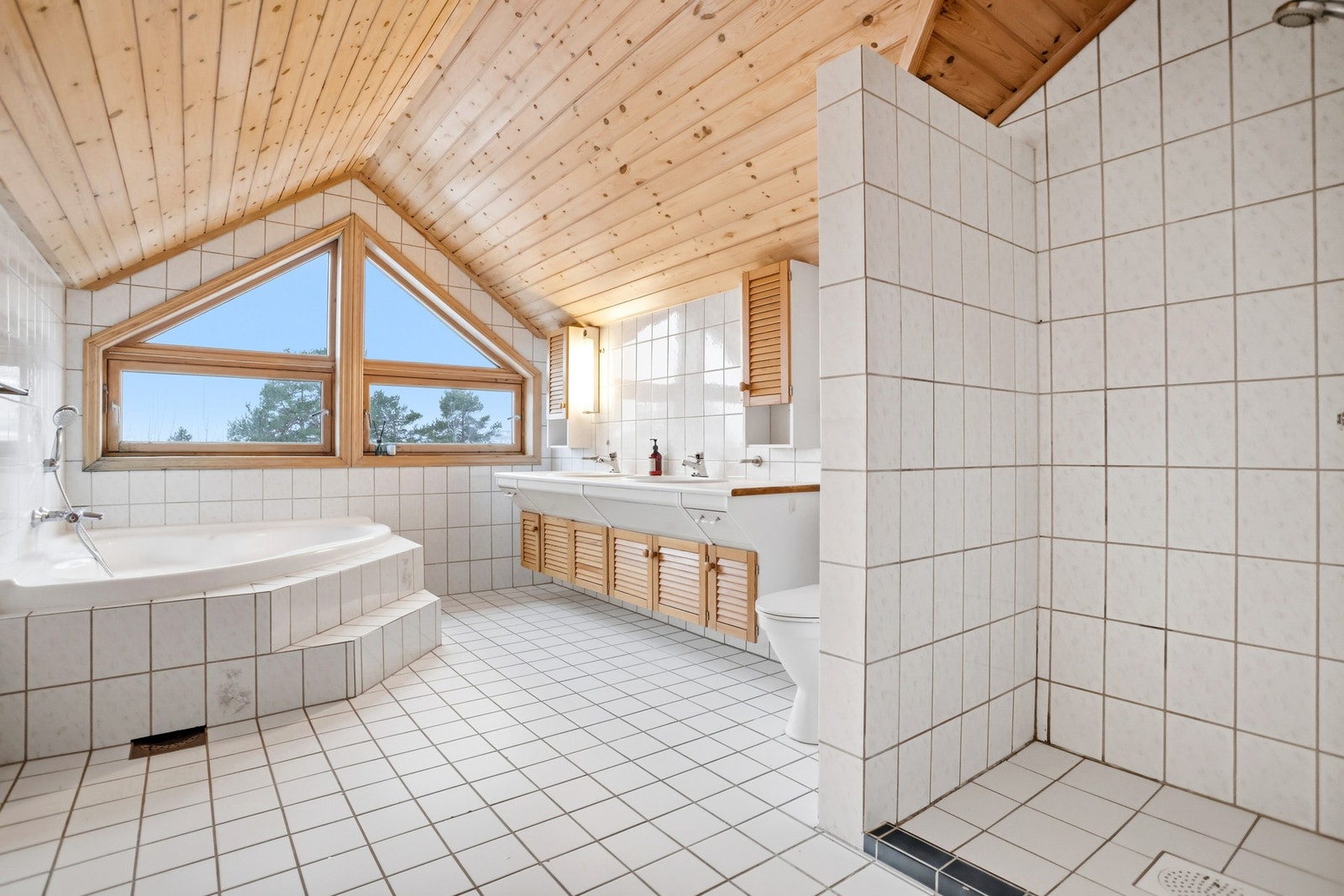 Bad 2.etg. Galleribilde