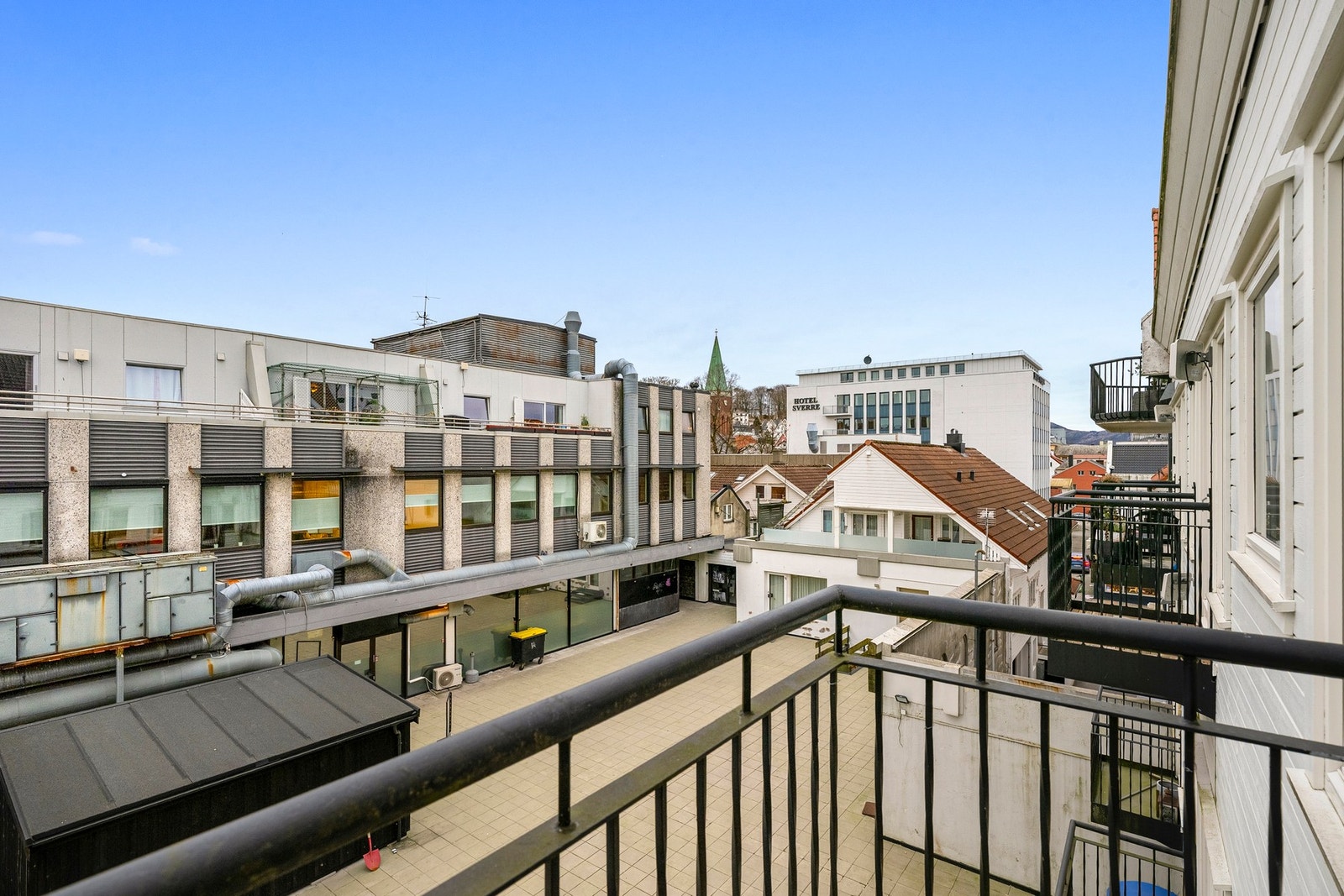 Balkong - fint sted for kaffe eller avslapning Galleribilde