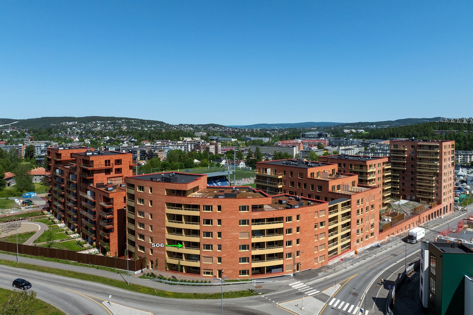 I Rolvsrud Arena på Lørenskog kommer hvert nabolag til å ha umiddelbar nærhet til Rolvsrud Idrettspark, perfekt for den aktivitetslystne familie. Galleribilde