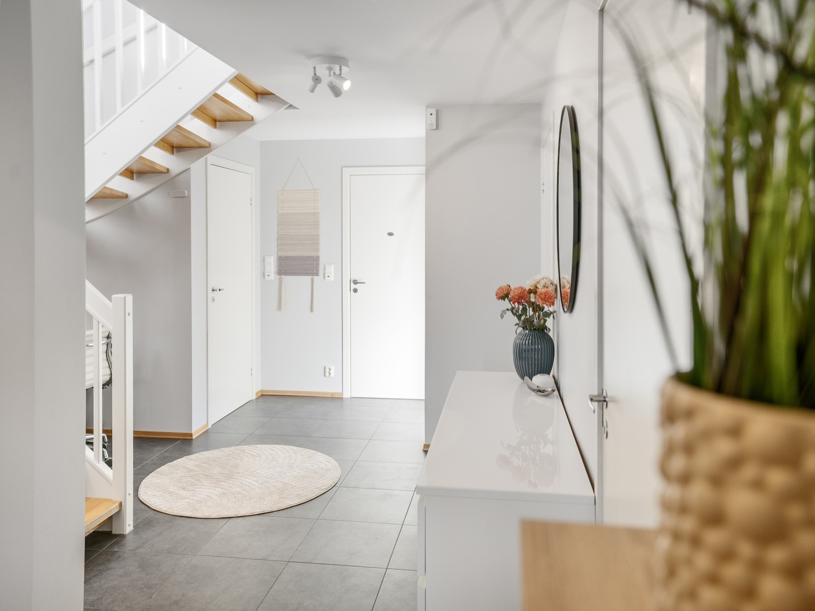 Trappegang 1. etasje. Galleribilde