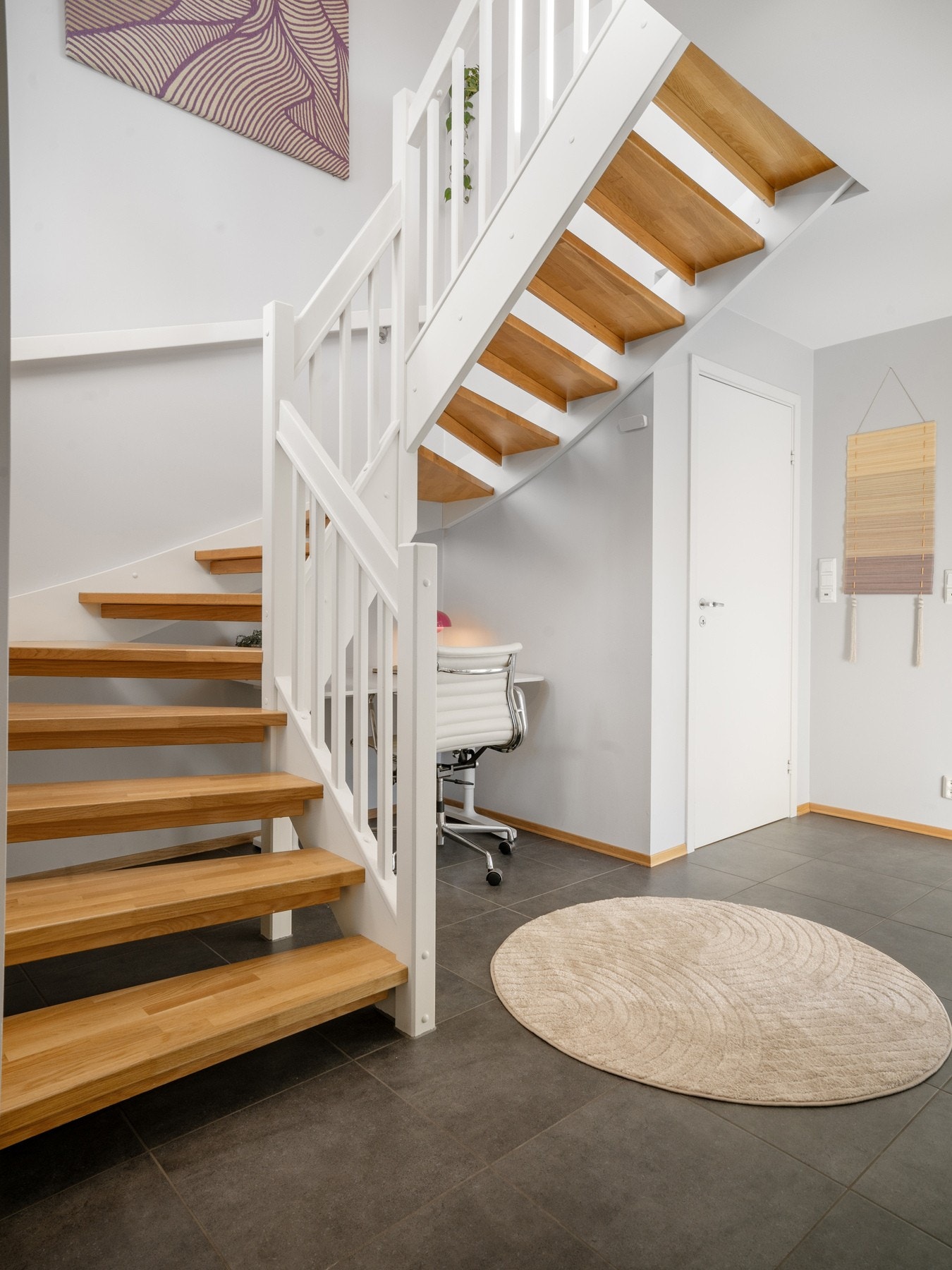 Trappegang 1. etasje. Galleribilde