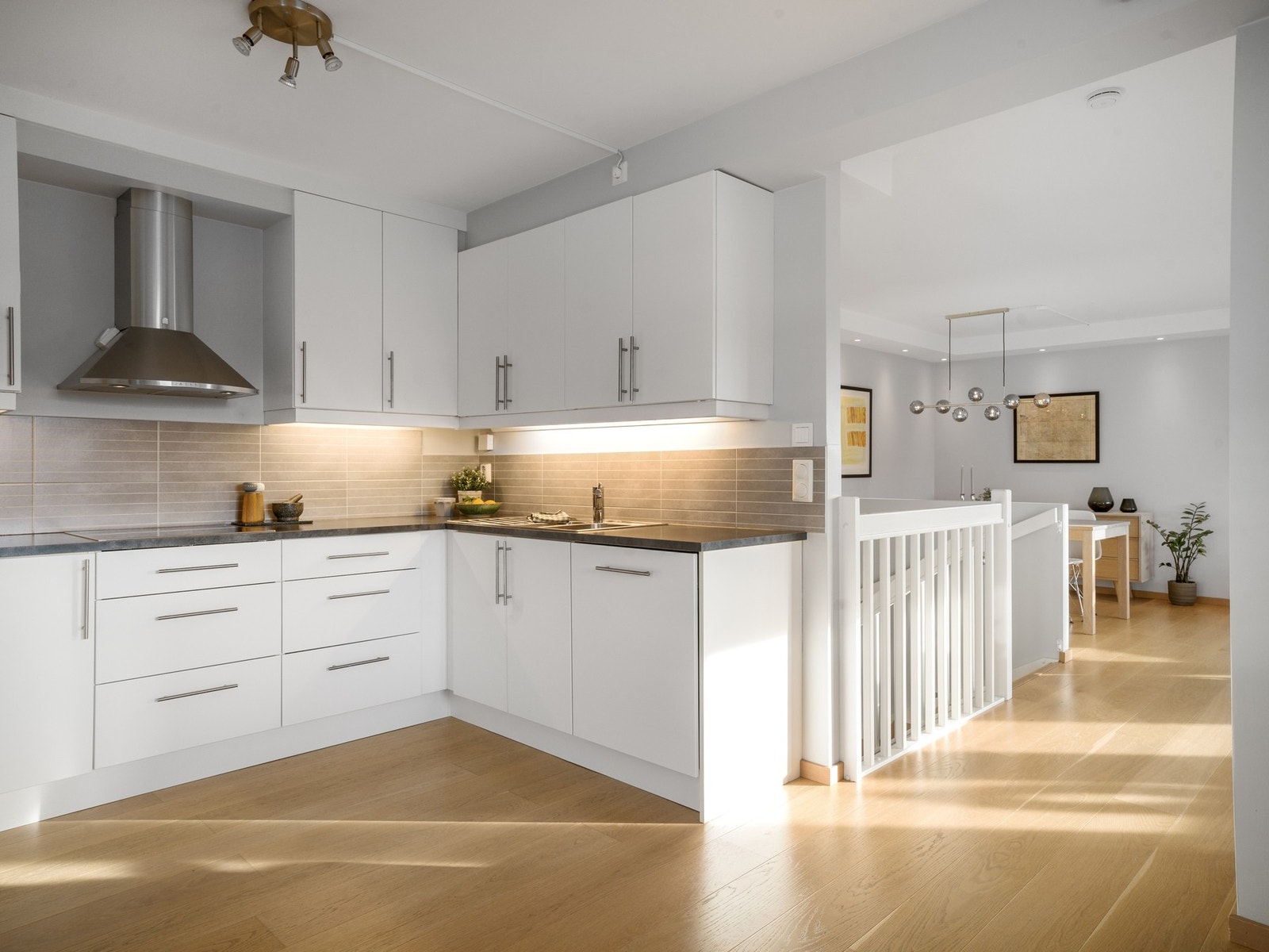 Kjøkken. Galleribilde