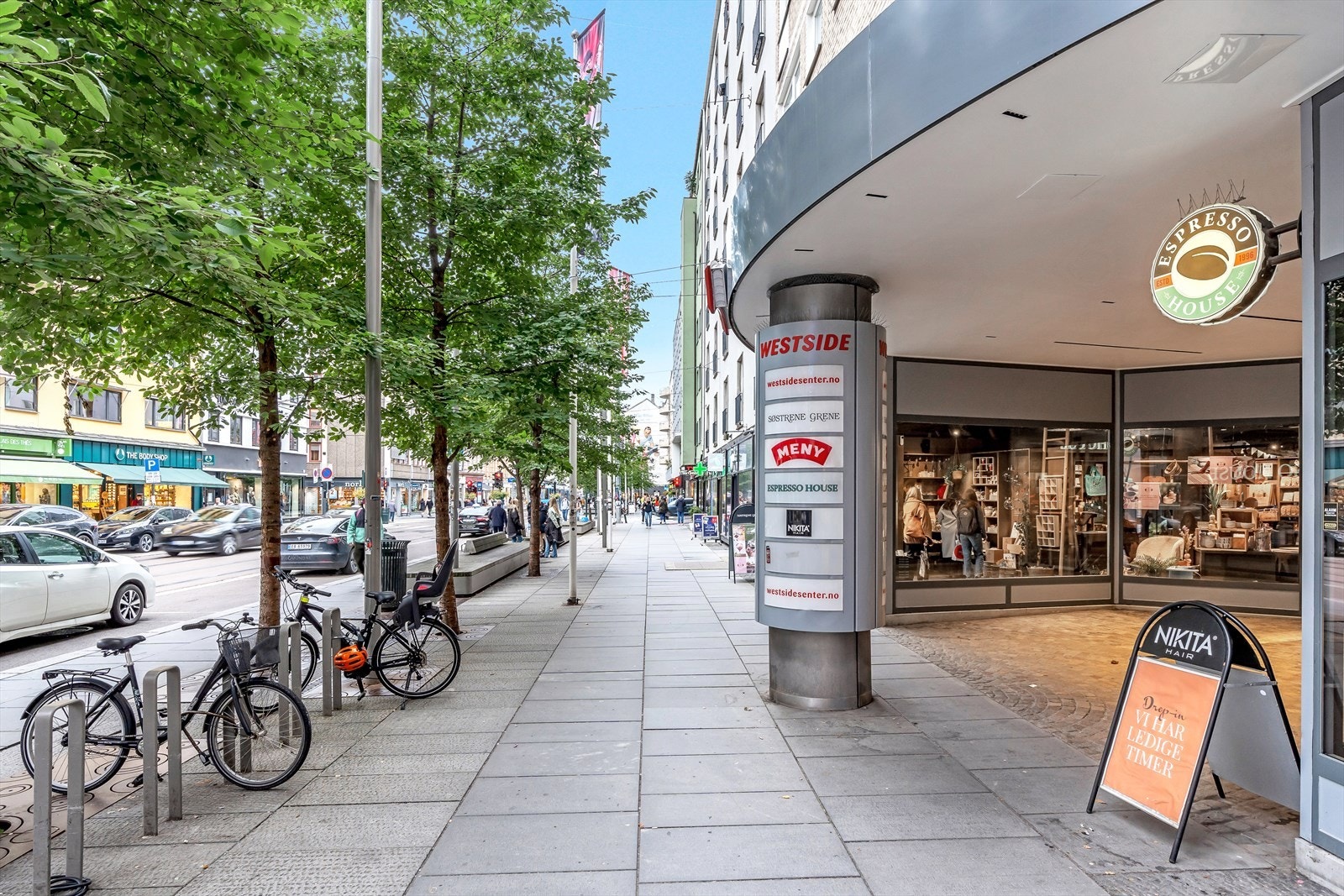 Med Bogstadveien rett utenfor døren har man alt i umiddelbar nærhet. Galleribilde