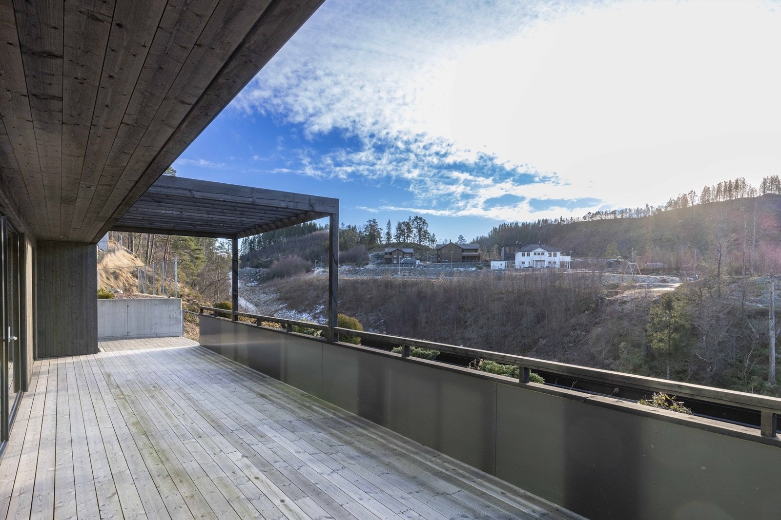 Med sørvendt plassering vil du nyte godt av fantastiske solforhold. Galleribilde