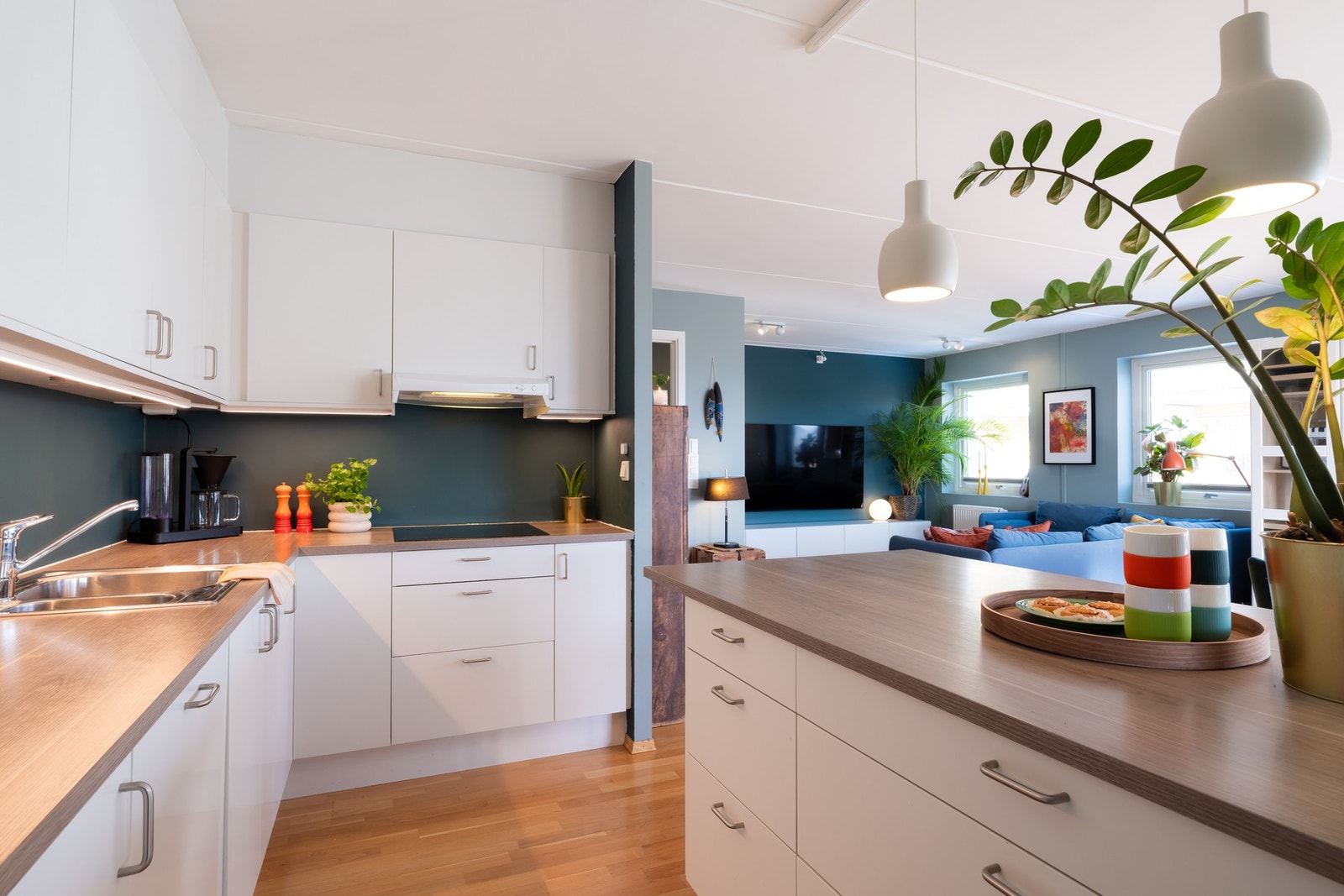 Alle hvitevarene er integrert og blir selvsagt stående. Galleribilde