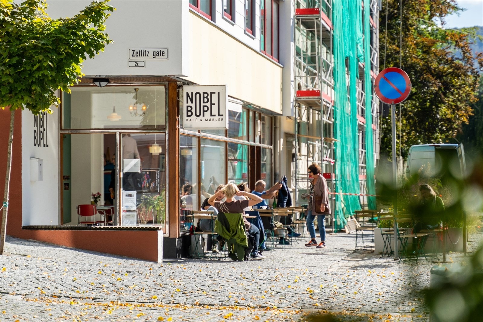 Møhlenpris med sin spesielle atmosfære er heller ikke langt unna. Galleribilde