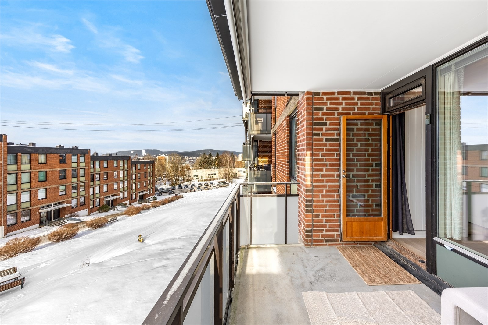 Utsikt fra balkongen. Galleribilde