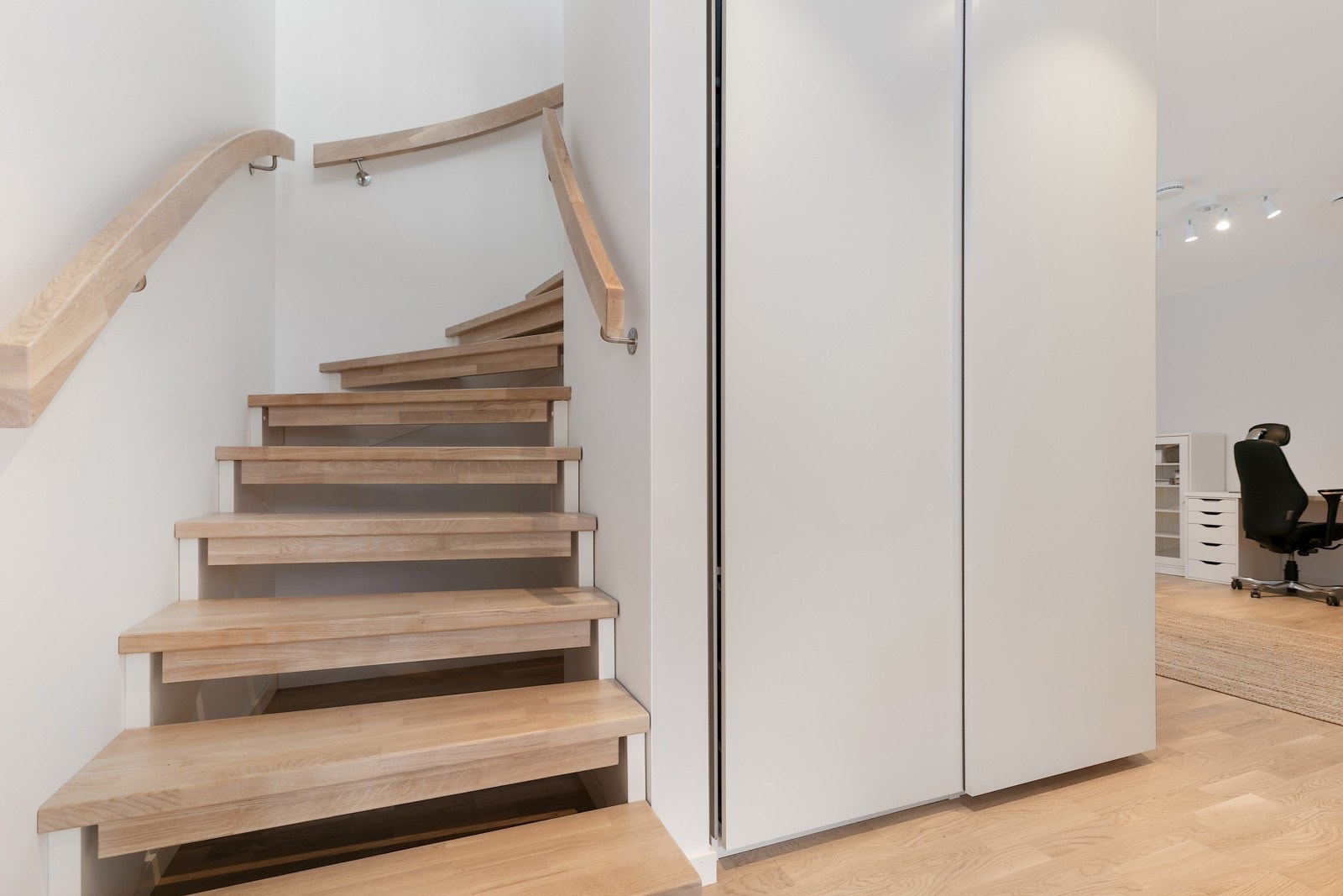 Trapp opp til 2.etasje. Galleribilde