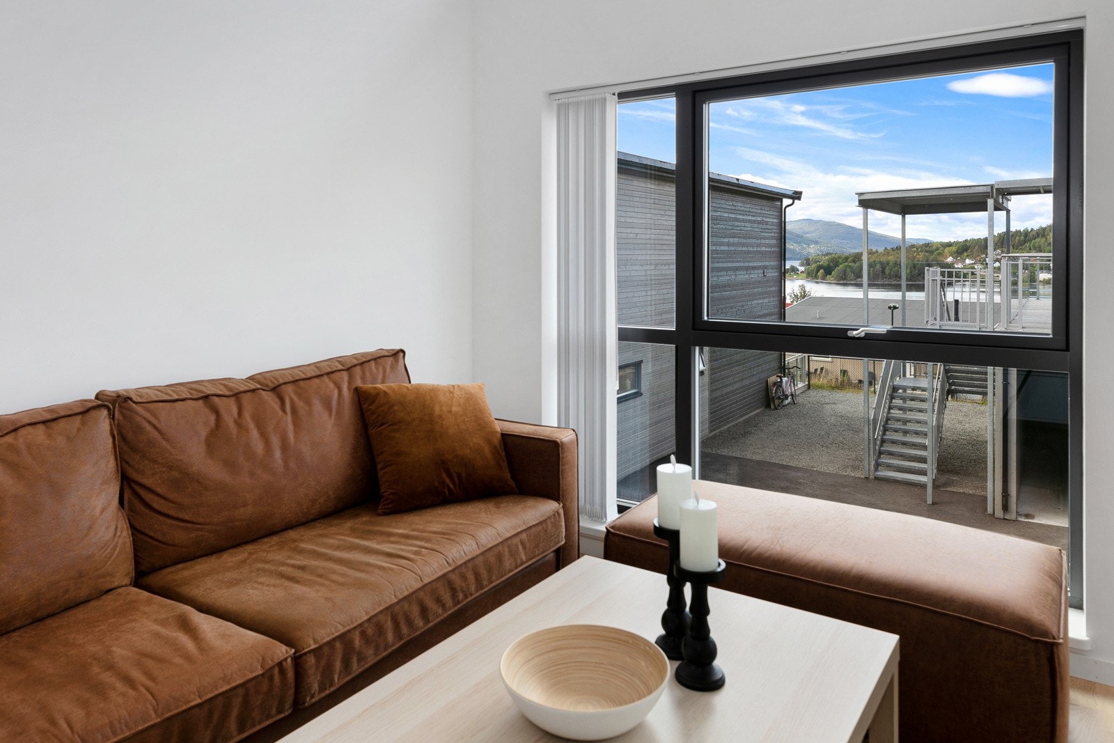 Utsikt fra stuen. Galleribilde