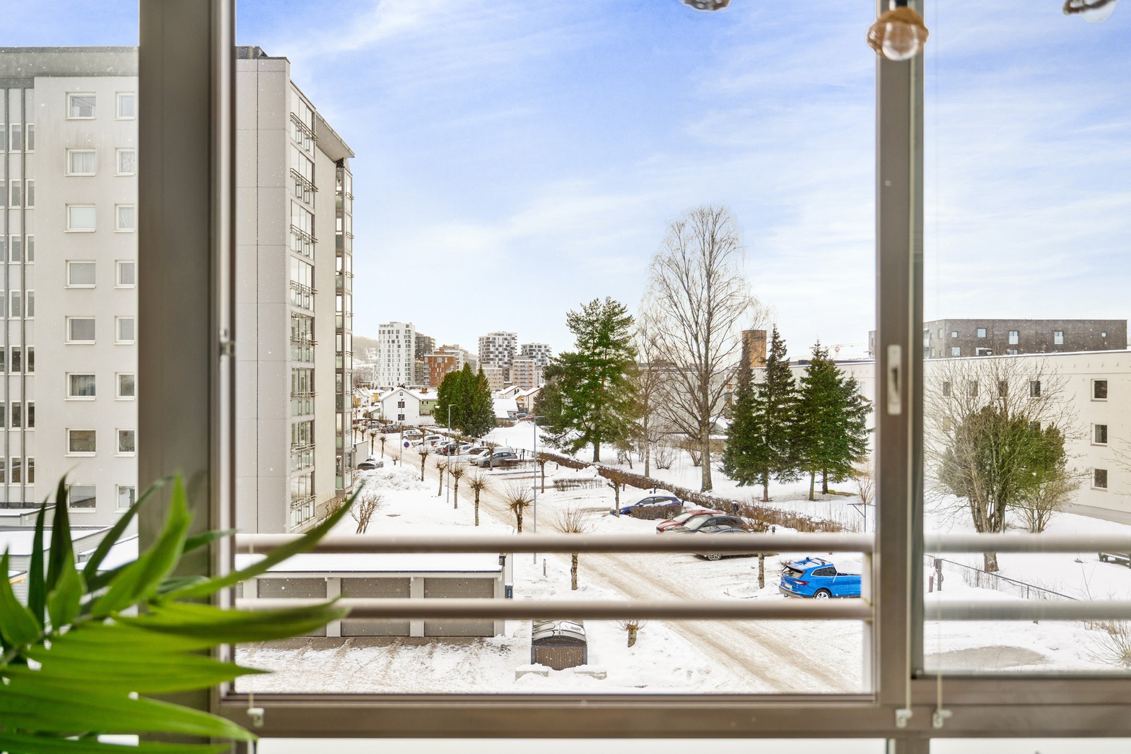 Utsikt i fra stue/balkong. Galleribilde