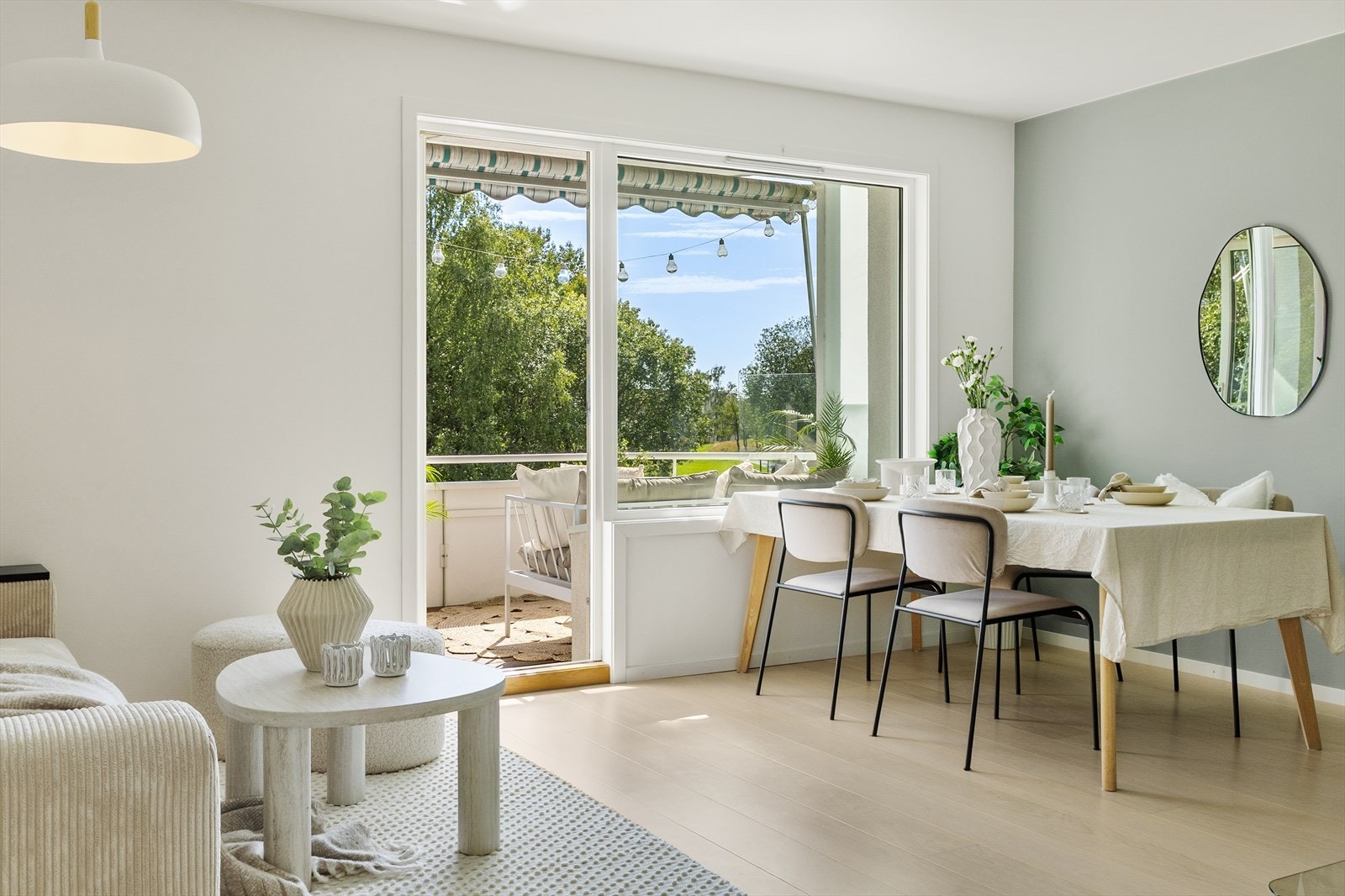 Med kort vei til både sjøen og marka er det uendelige med tur- og rekrasjonsmuligheter. Galleribilde